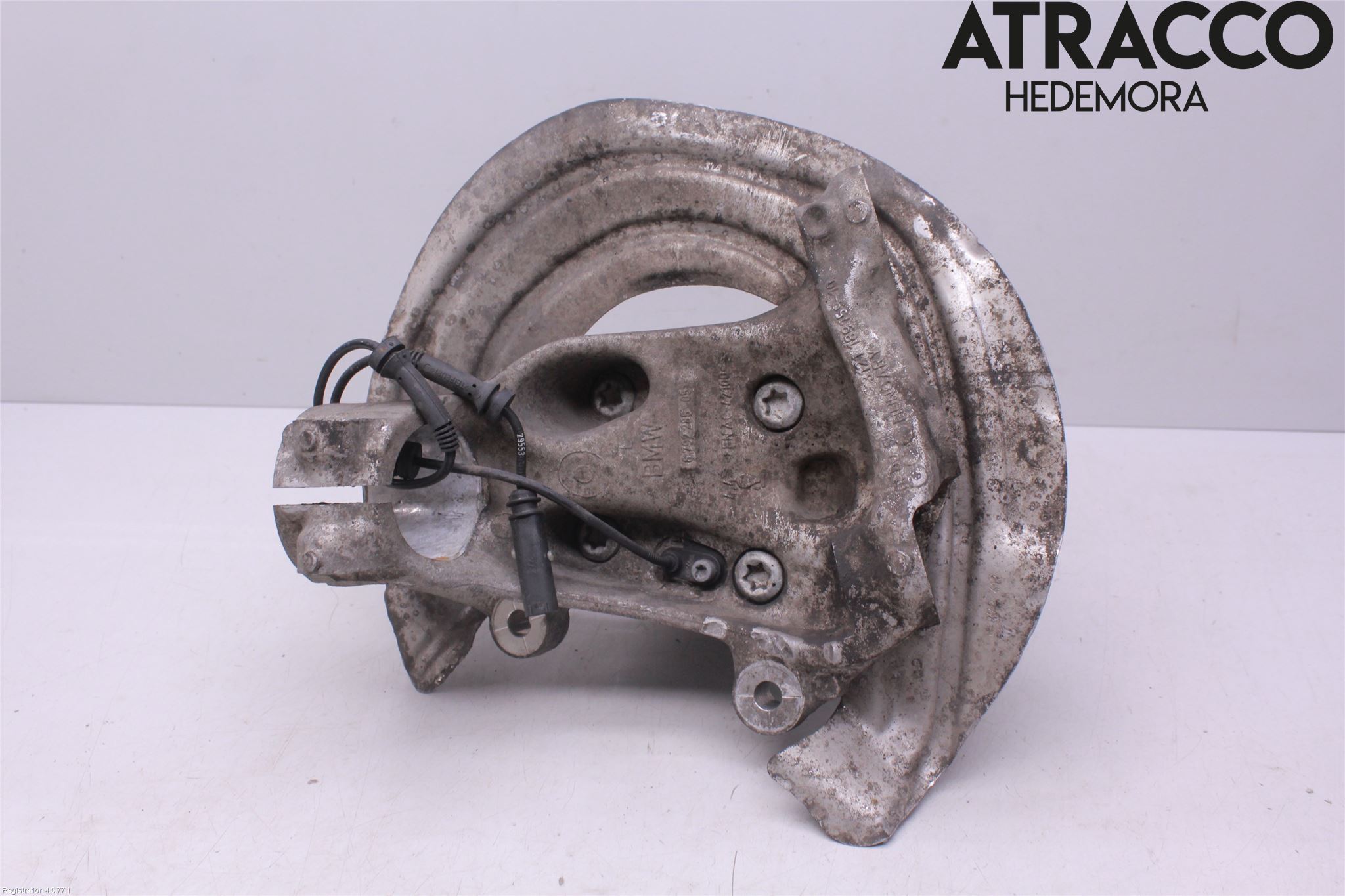 BMW 1 F20/F21 11-19 Spindel Vf