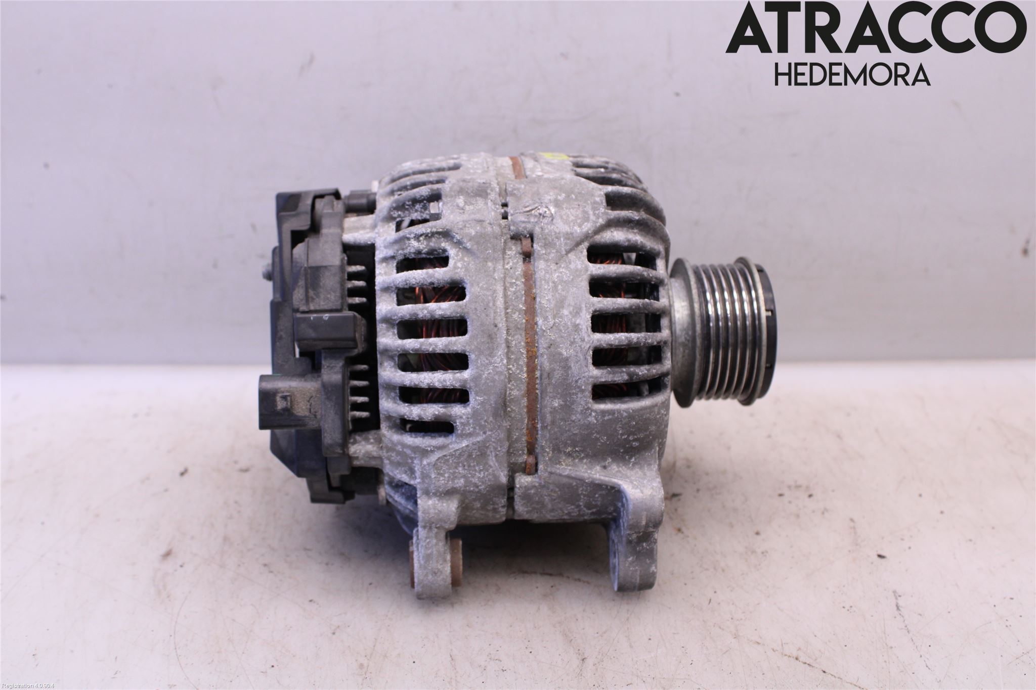 Volkswagen VW CADDY 11-15 Dynamo
