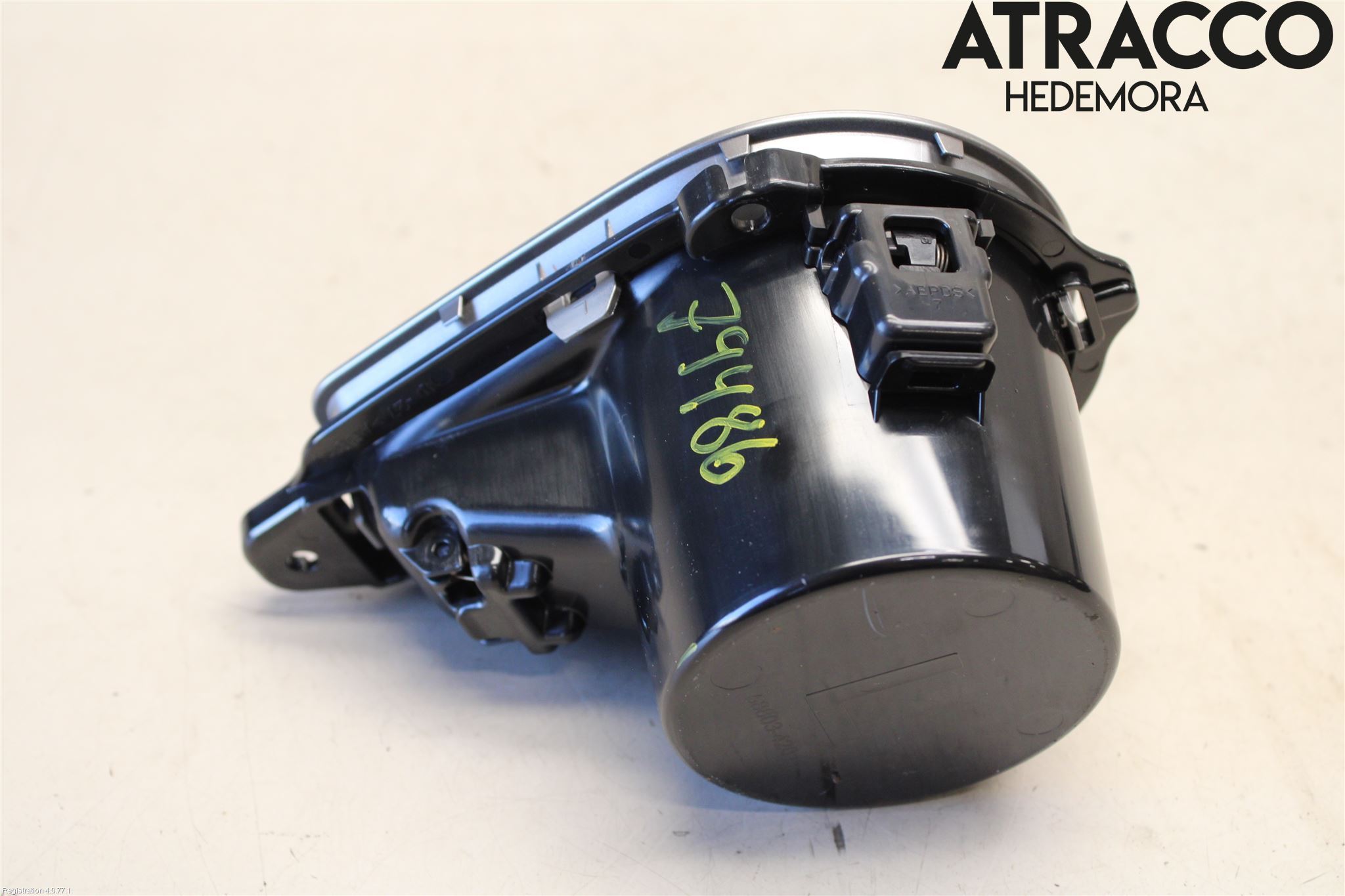 Toyota RAV4 13-18 Innr Koppholder