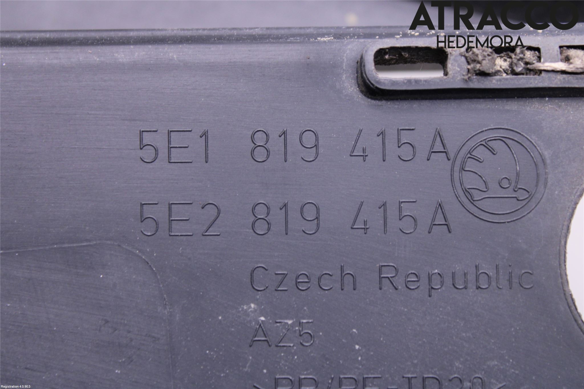 Skoda OCTAVIA (5E) 13-20 Visker Deksel-Grill-Under Frr