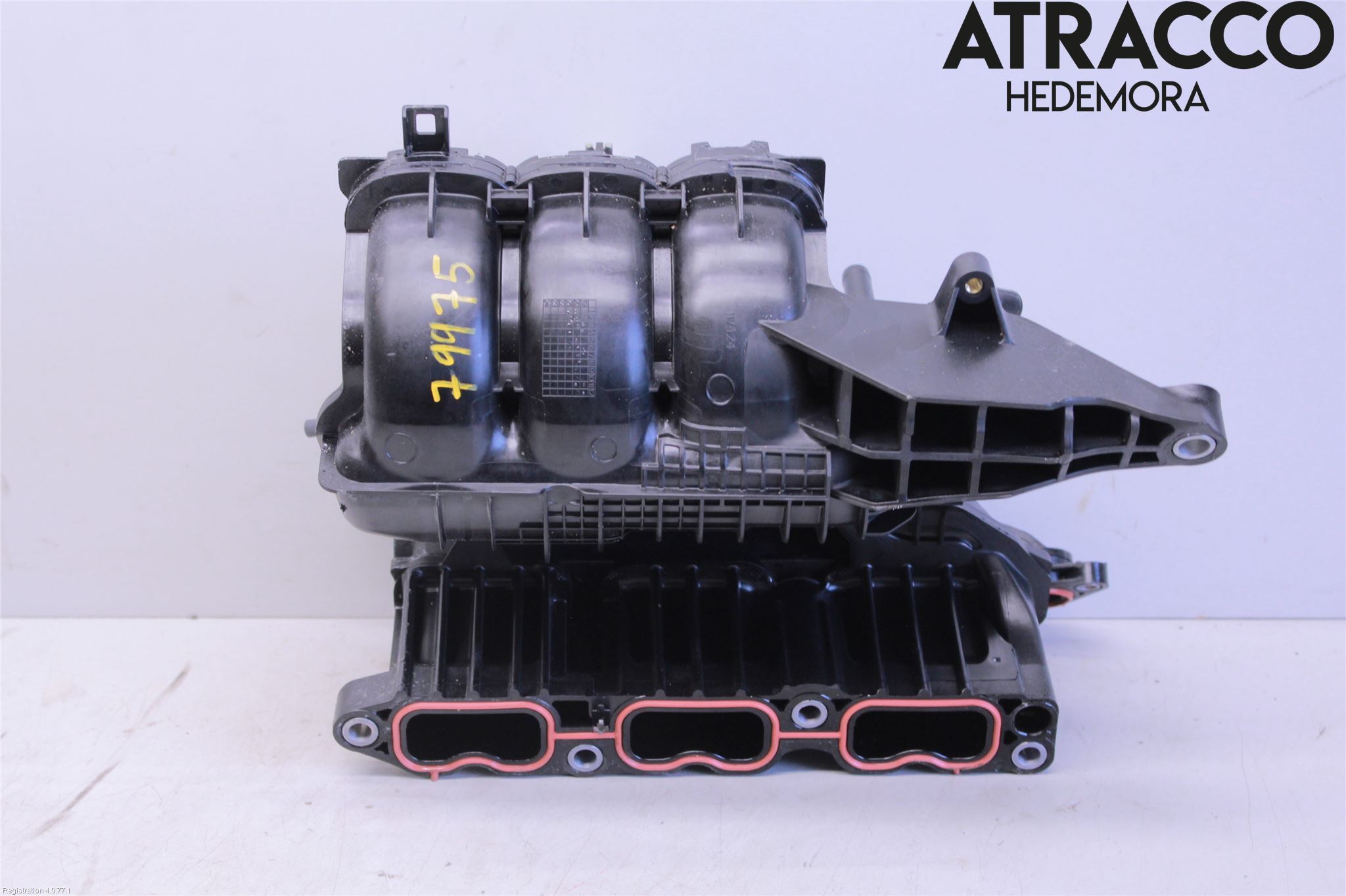Toyota YARIS XP21 20- Innsugningsmanifold