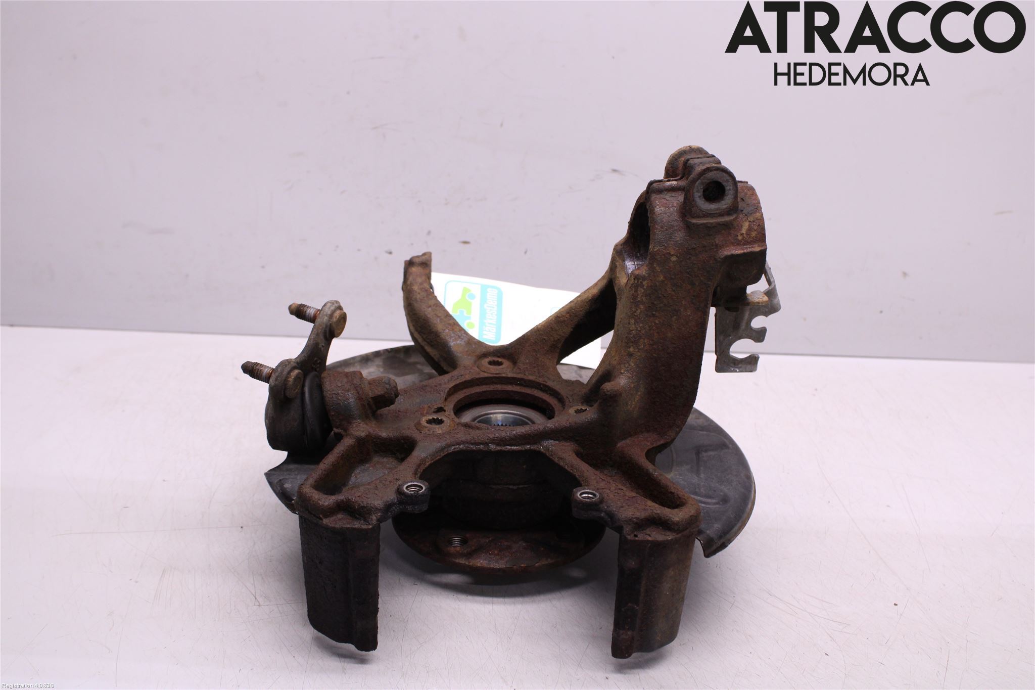 Volkswagen VW GOLF SPORTSVAN 15-20 Spindel Vf