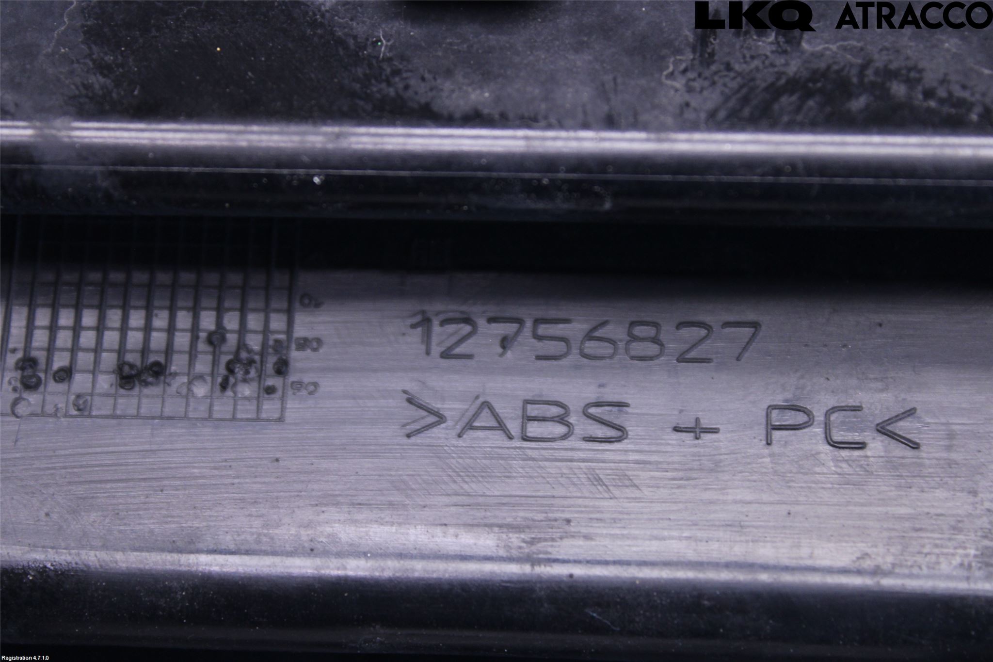 Saab 9-5     06-10 Grill Komplett