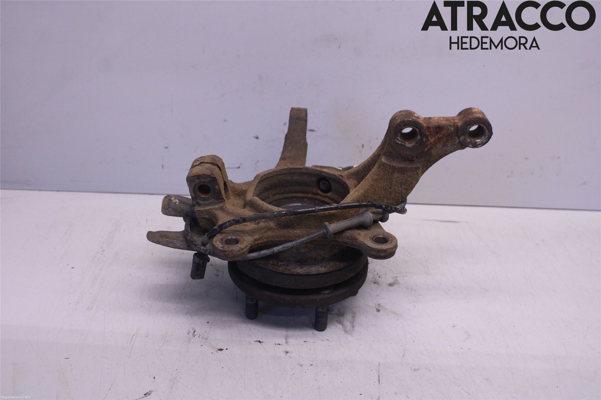 Kia CARENS III 13-19 Spindel Vf