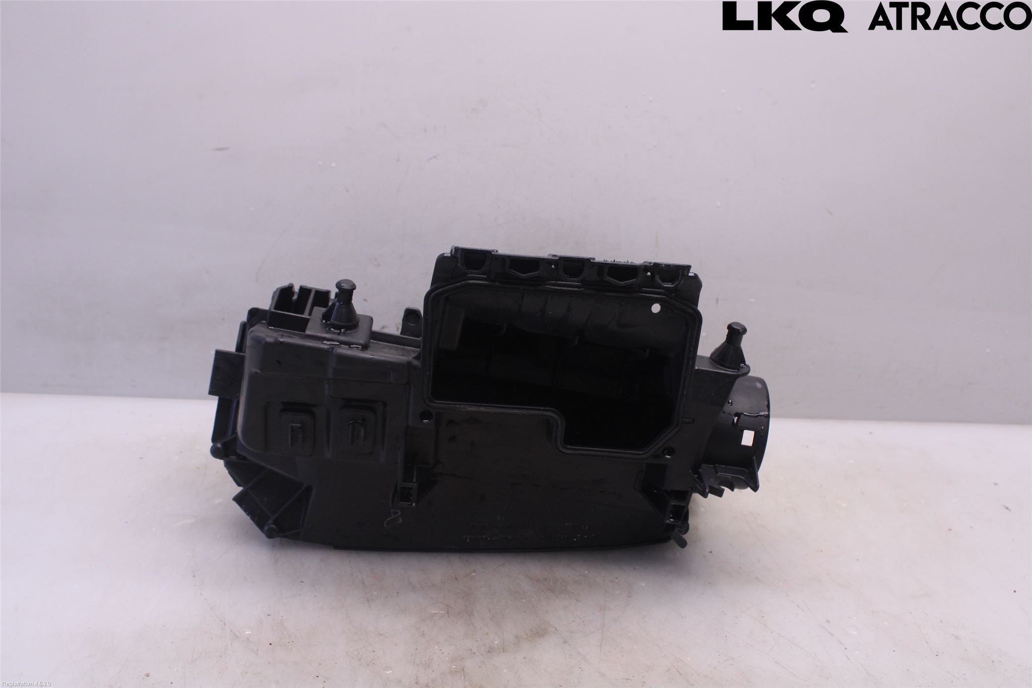Mercedes-Benz MB E-KLASS (W212) 09-16 Luftfilter Boks