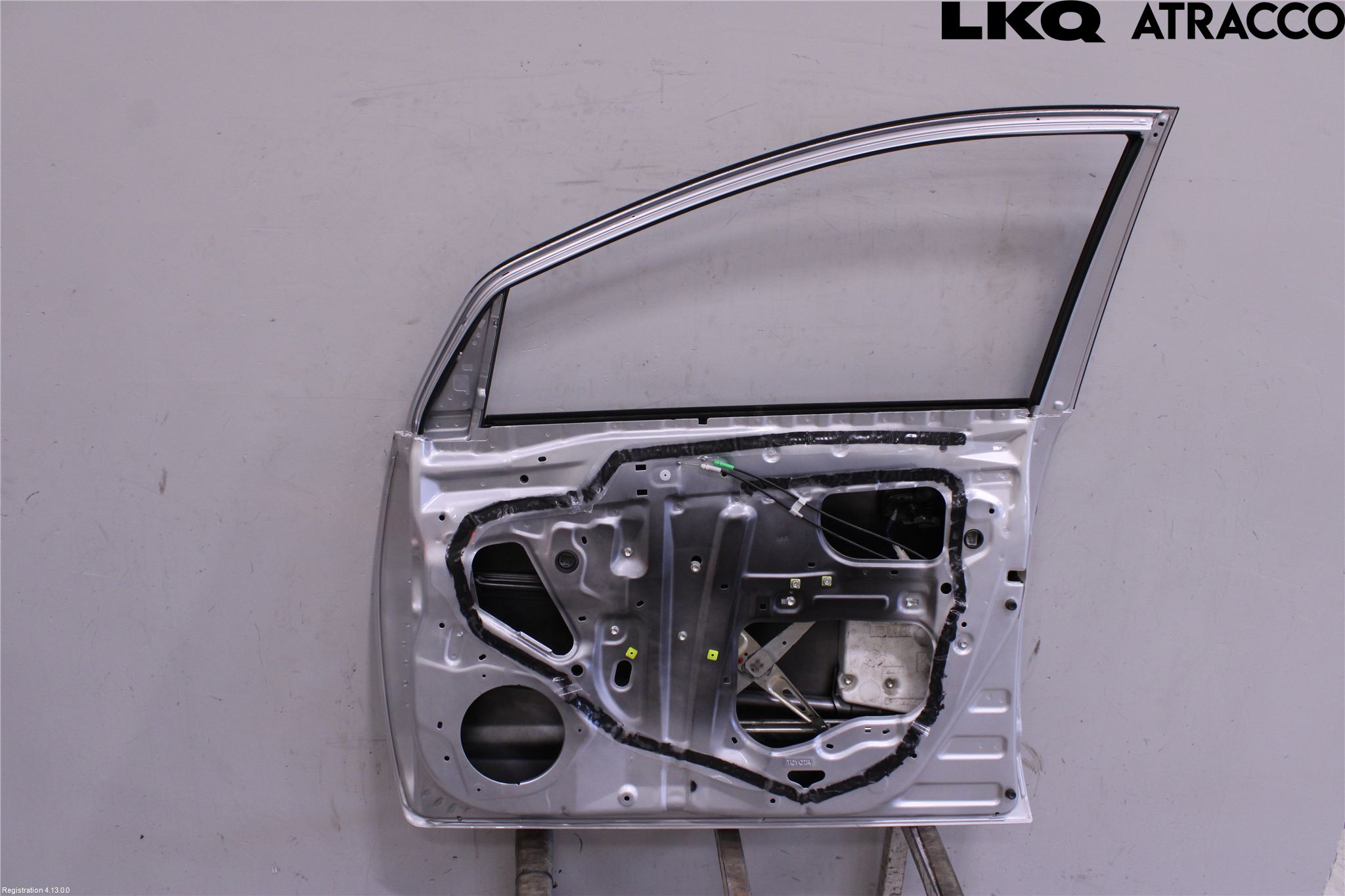 Toyota PRIUS NWH20 04-08 Dør 4D Foran Høyre