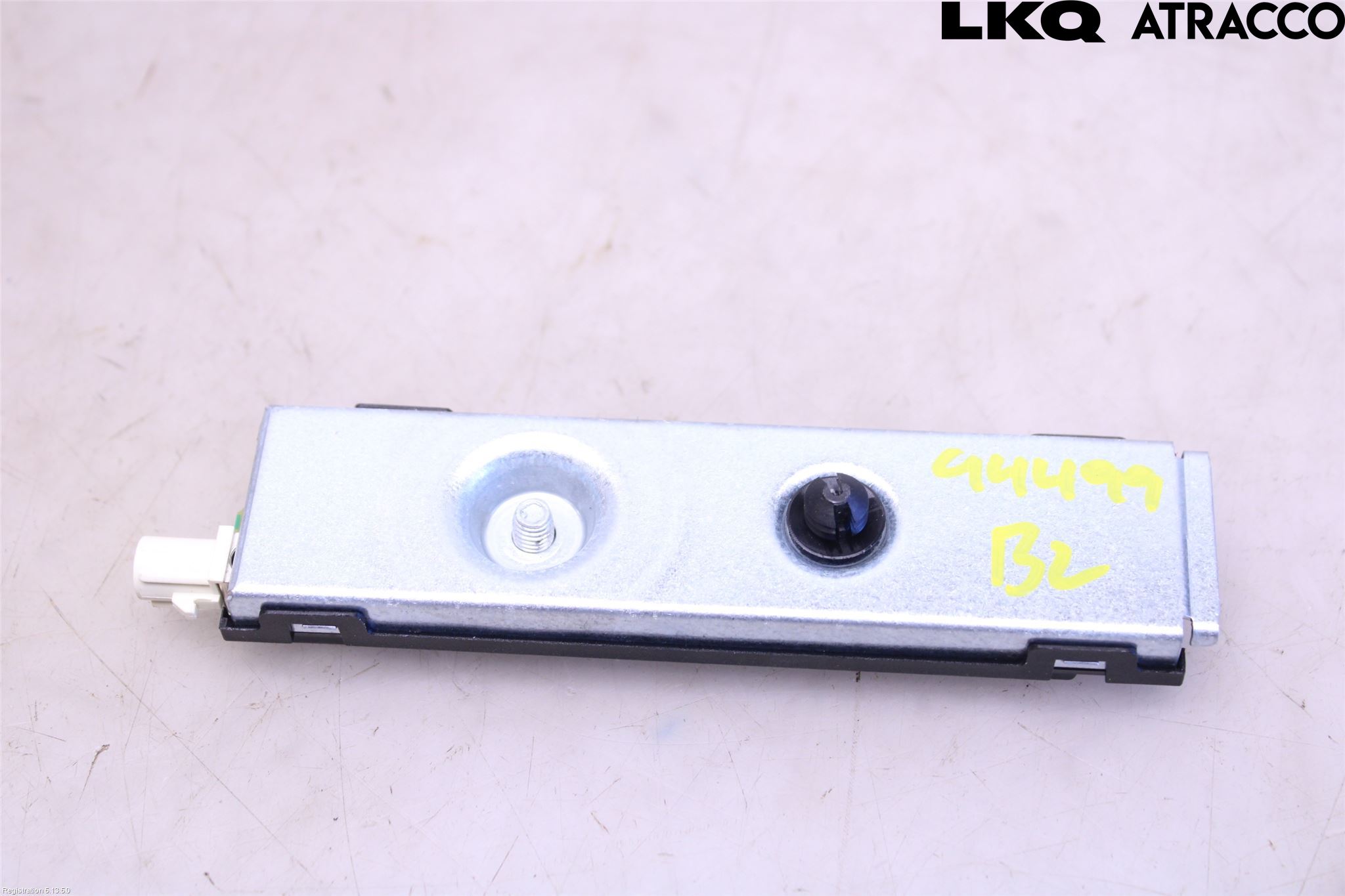 Mercedes-Benz MB ML/GLE-KLASS (W166) 12-18 Stereo Antenneforsterker