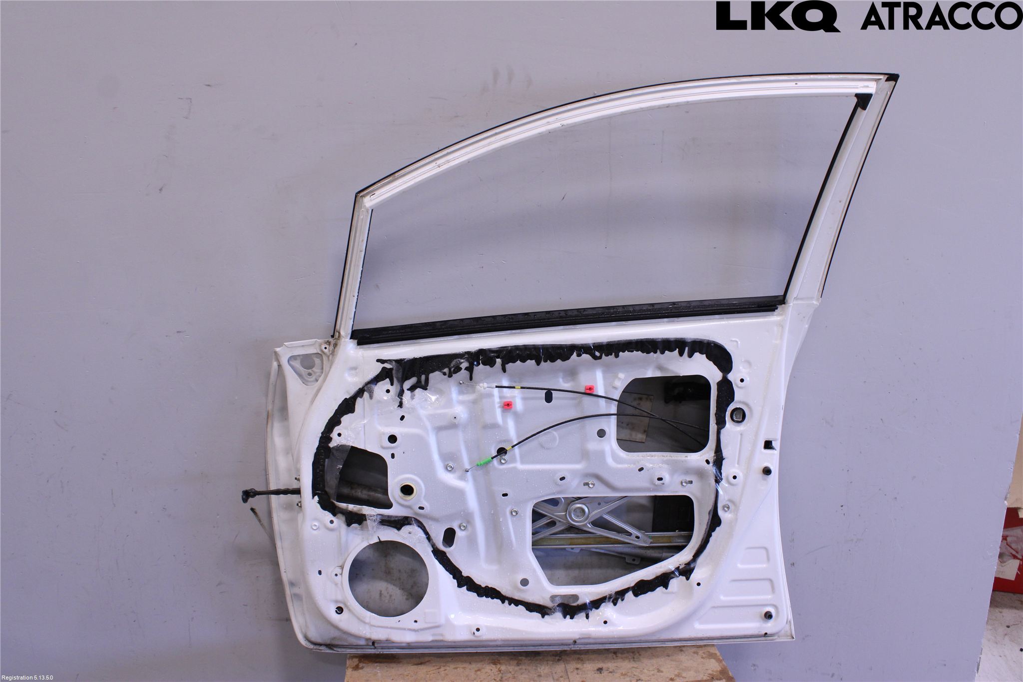 Toyota AURIS 10-12 Dør 4D Foran Høyre