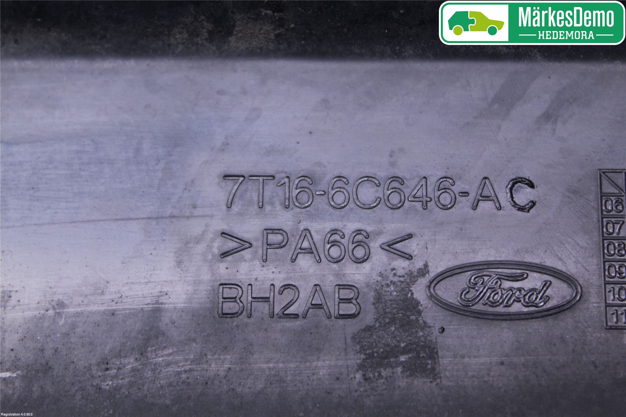 Ford TRANSIT CONNECT 03-08 Luftstyring Front