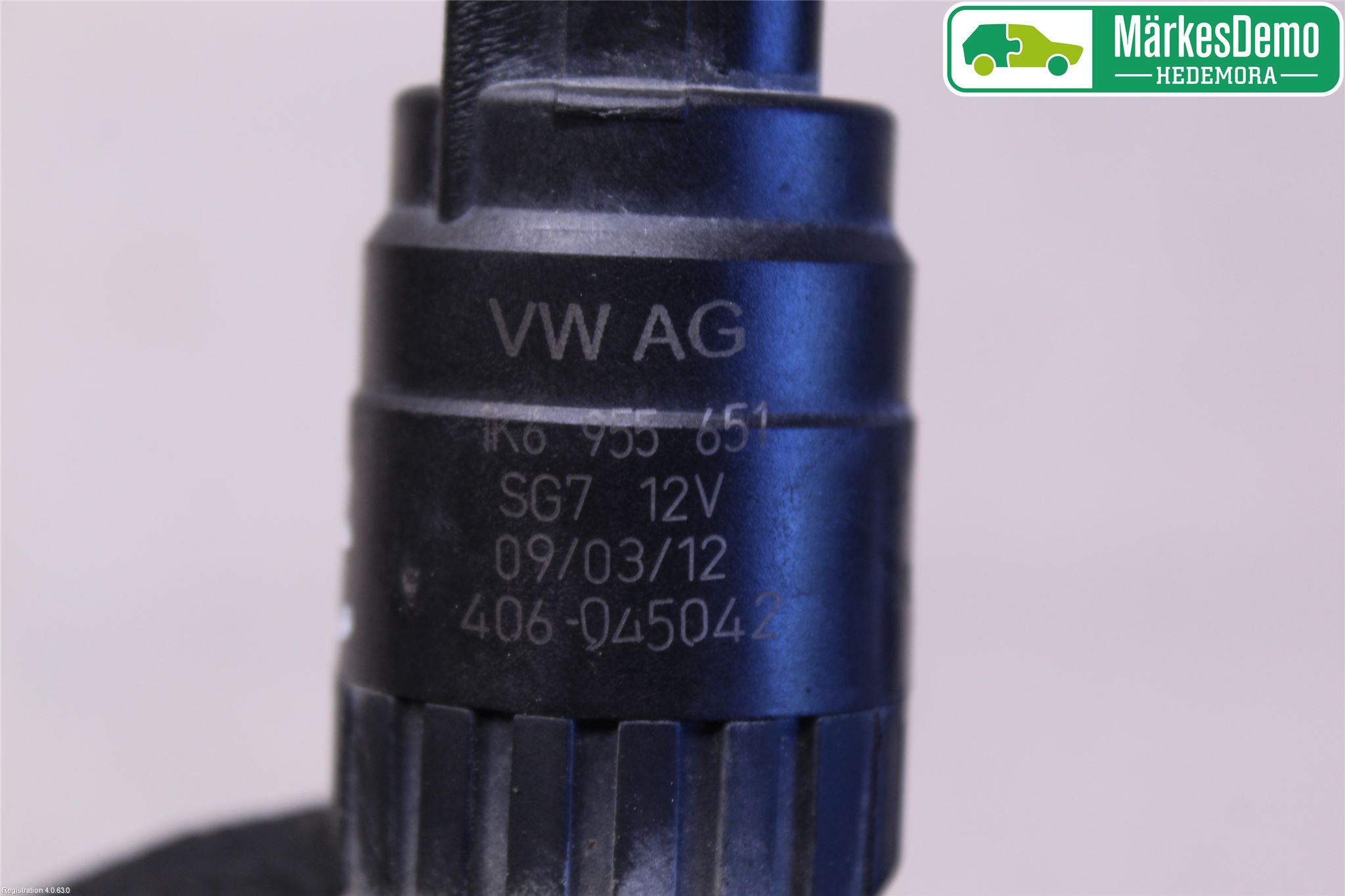 Volkswagen VW CADDY 11-15 Spylerpumpe Frontrute