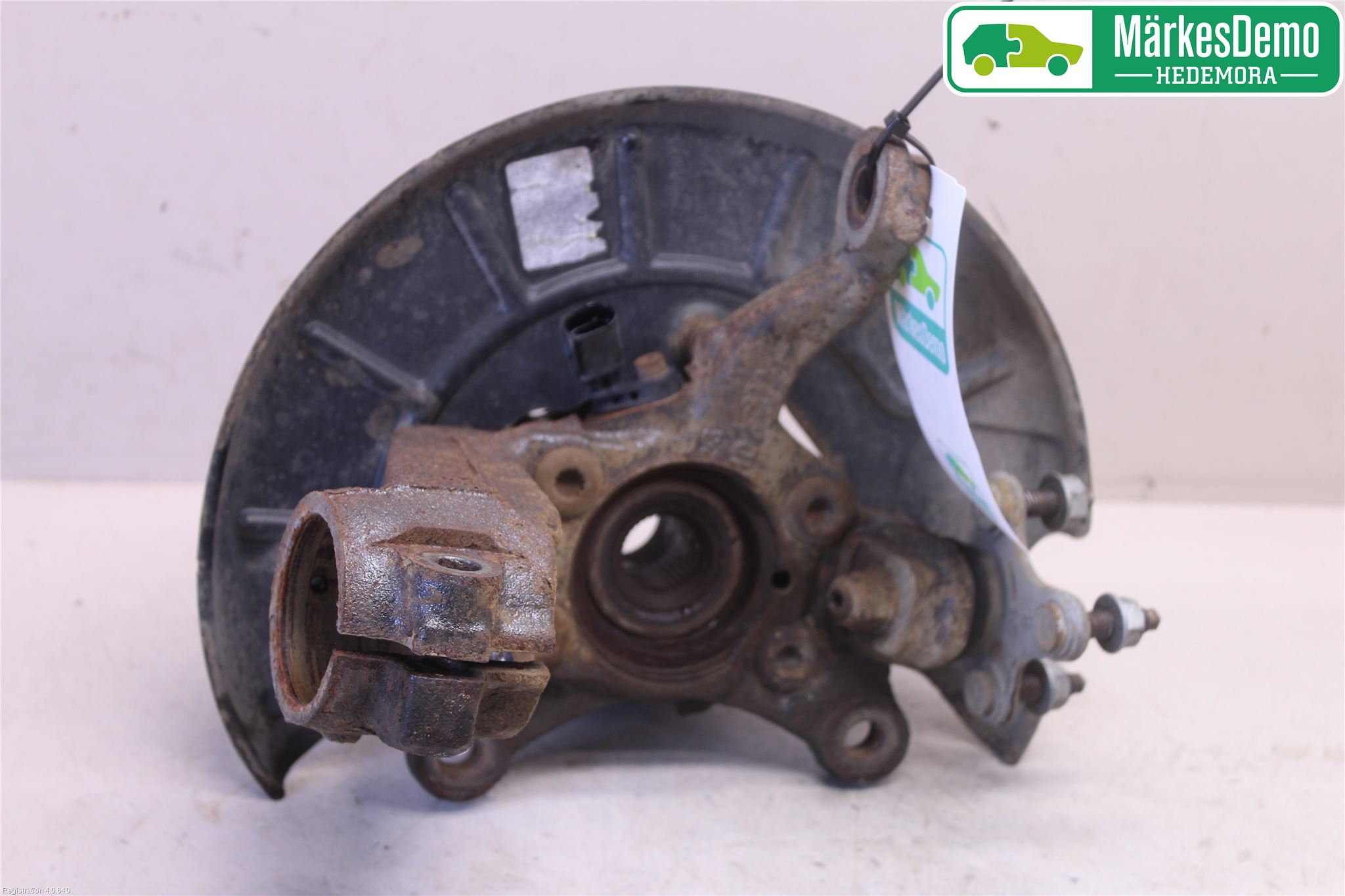 Volkswagen VW TIGUAN 07-16 Spindel Hf