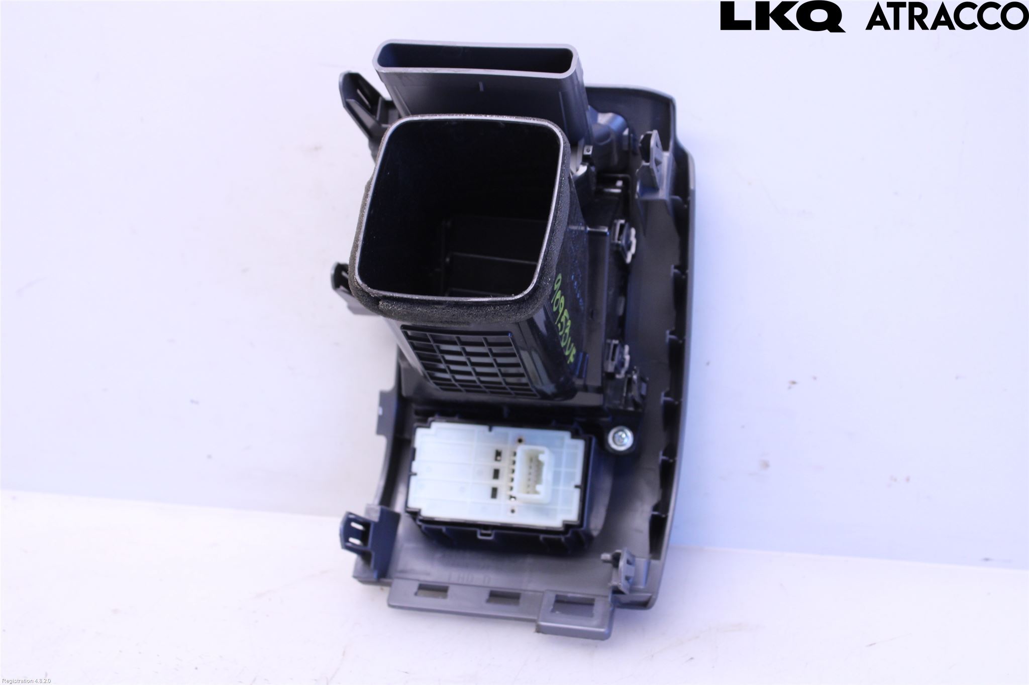 Toyota PRIUS+ ZVW40 12-20 Dashbord Kanal - Dyse
