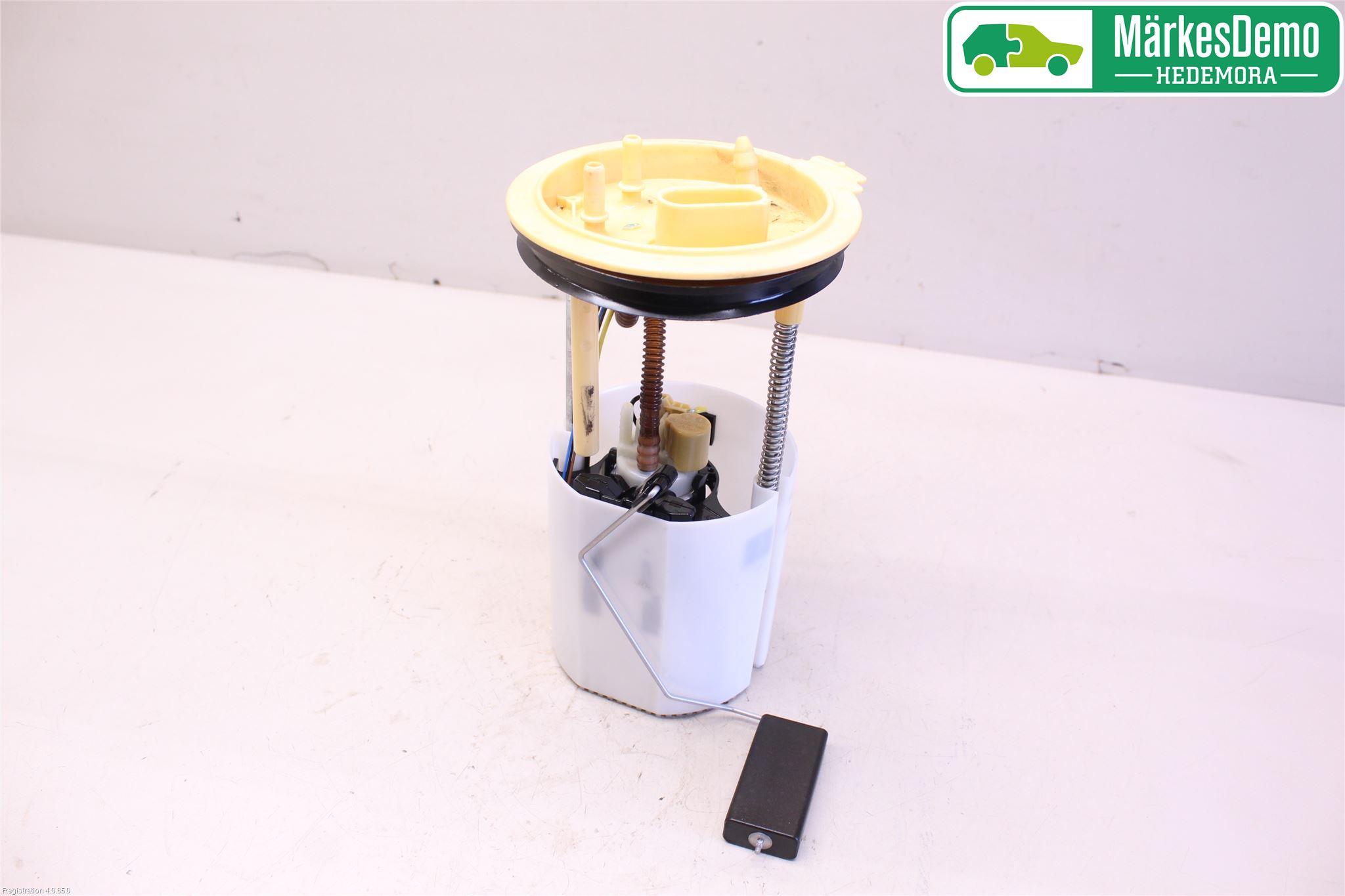 Volkswagen VW GOLF VI 09-13 Drivstoff Dieselpumpe Hoved