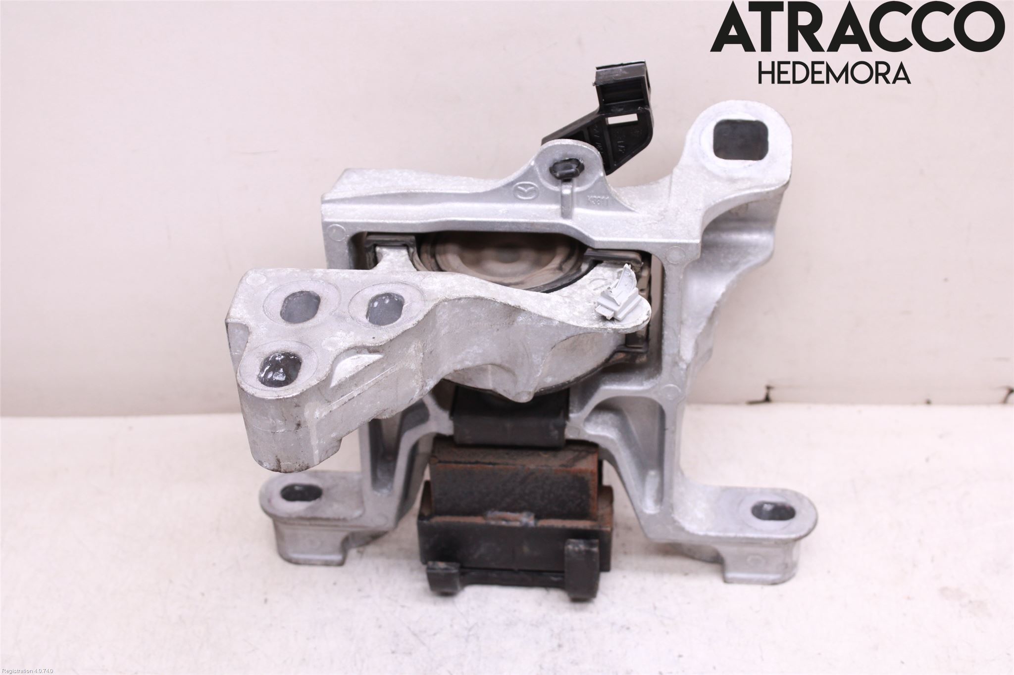 Mazda CX-3 Motor Feste Gummi