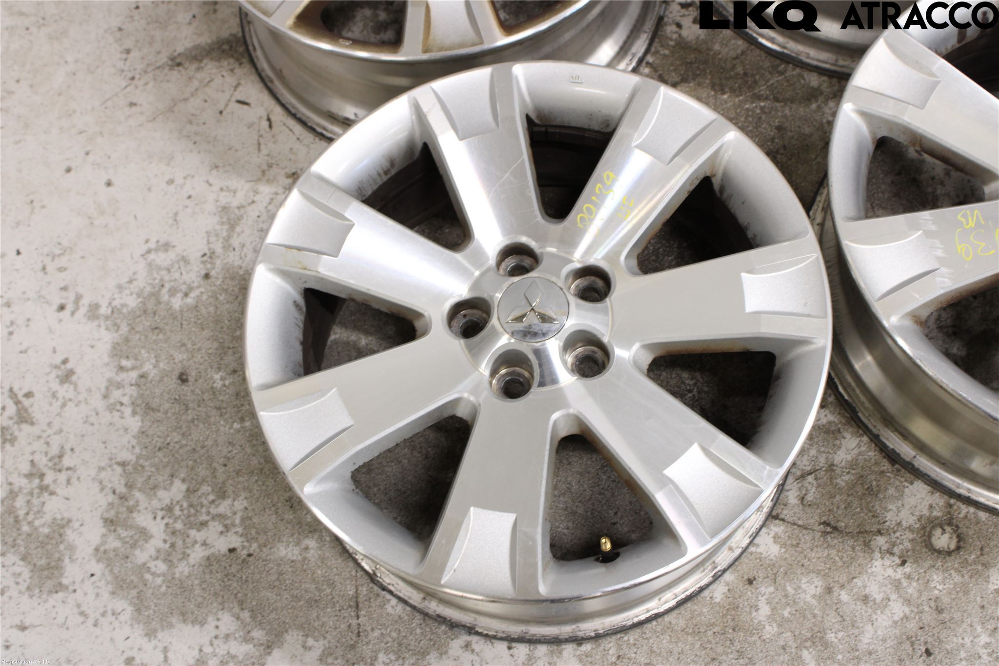 Mitsubishi OUTLANDER 07-12 Felg Aluminium Sett 4Stk