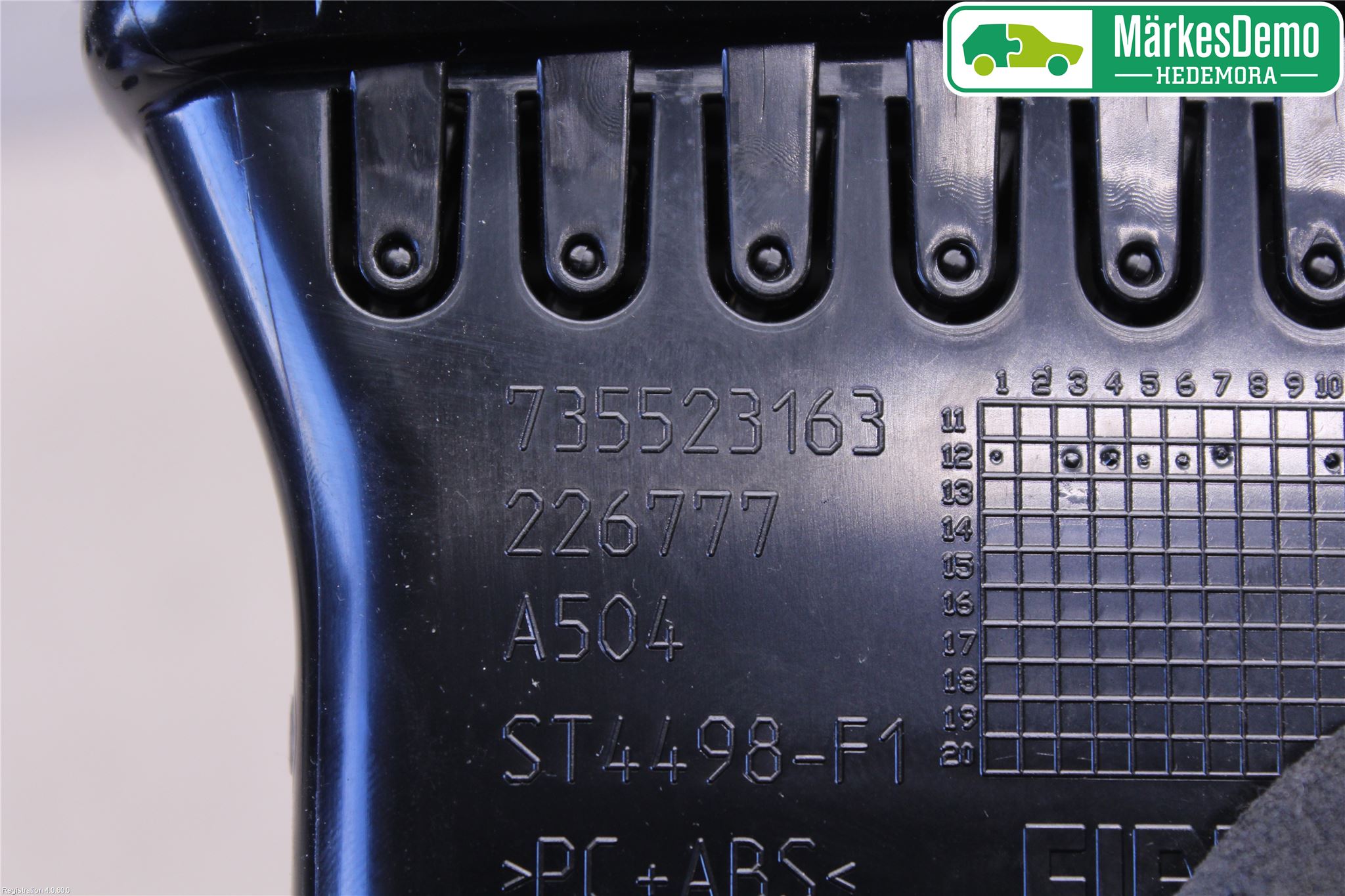 Fiat 500L 13-19 Dashbord Kanal - Dyse