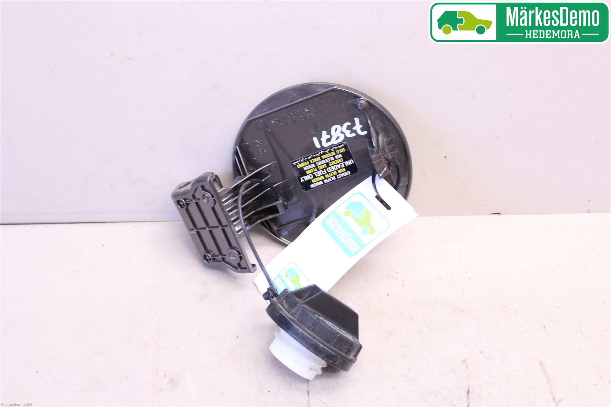 Kia VENGA 10-19 Drivstoff Tankluke
