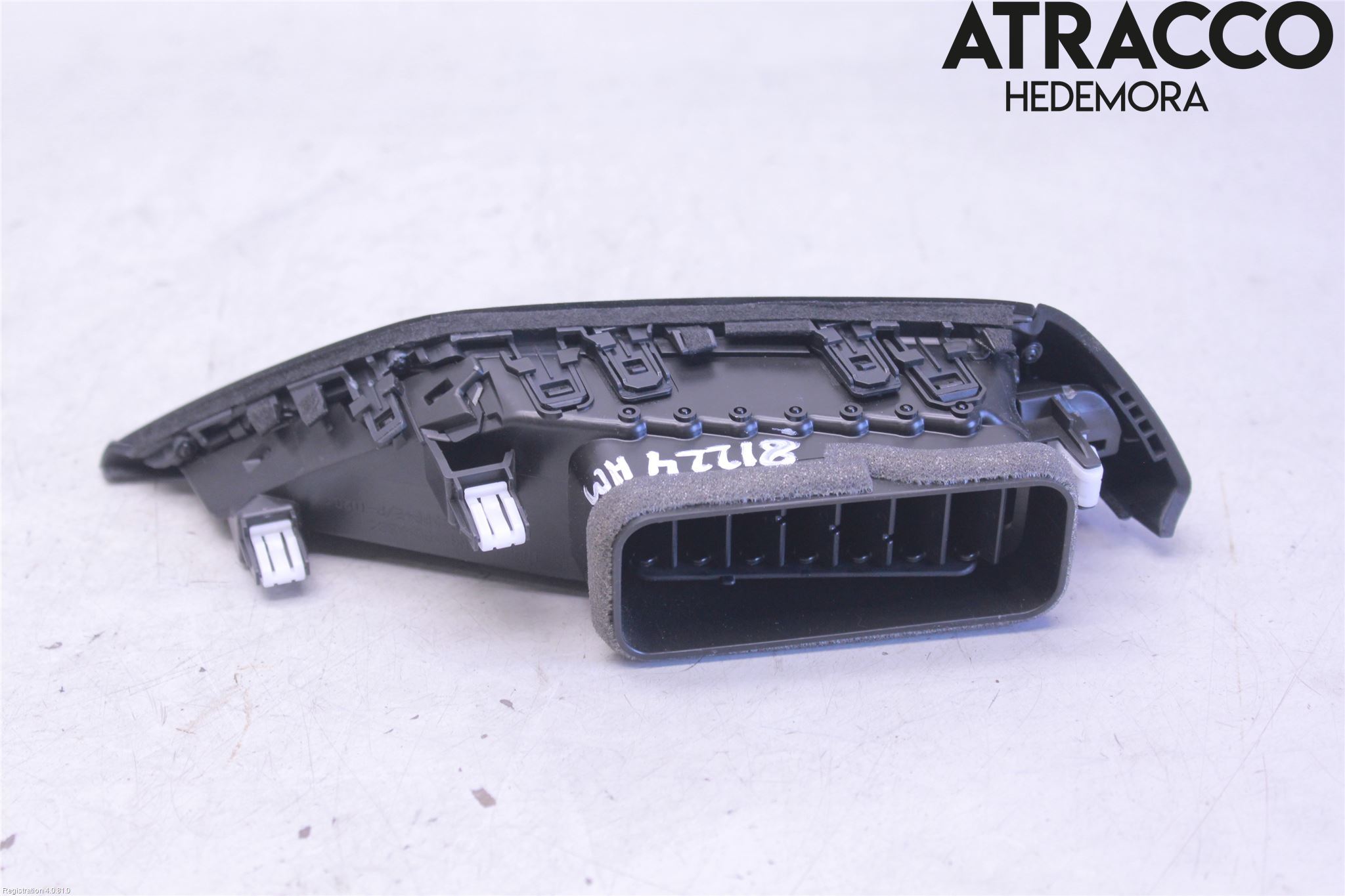 Subaru IMPREZA V 18- Dashbord Kanal - Dyse
