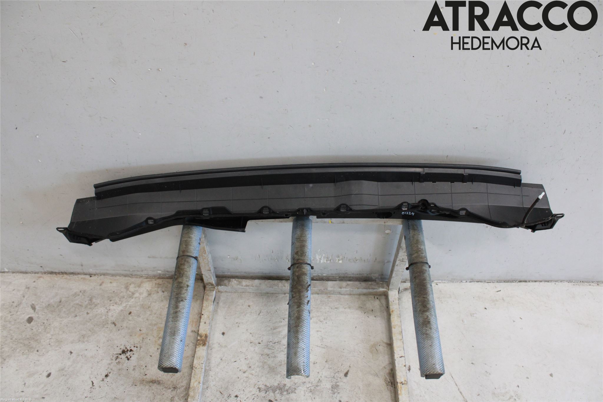 Subaru IMPREZA V 18- Visker Deksel-Grill-Under Frr