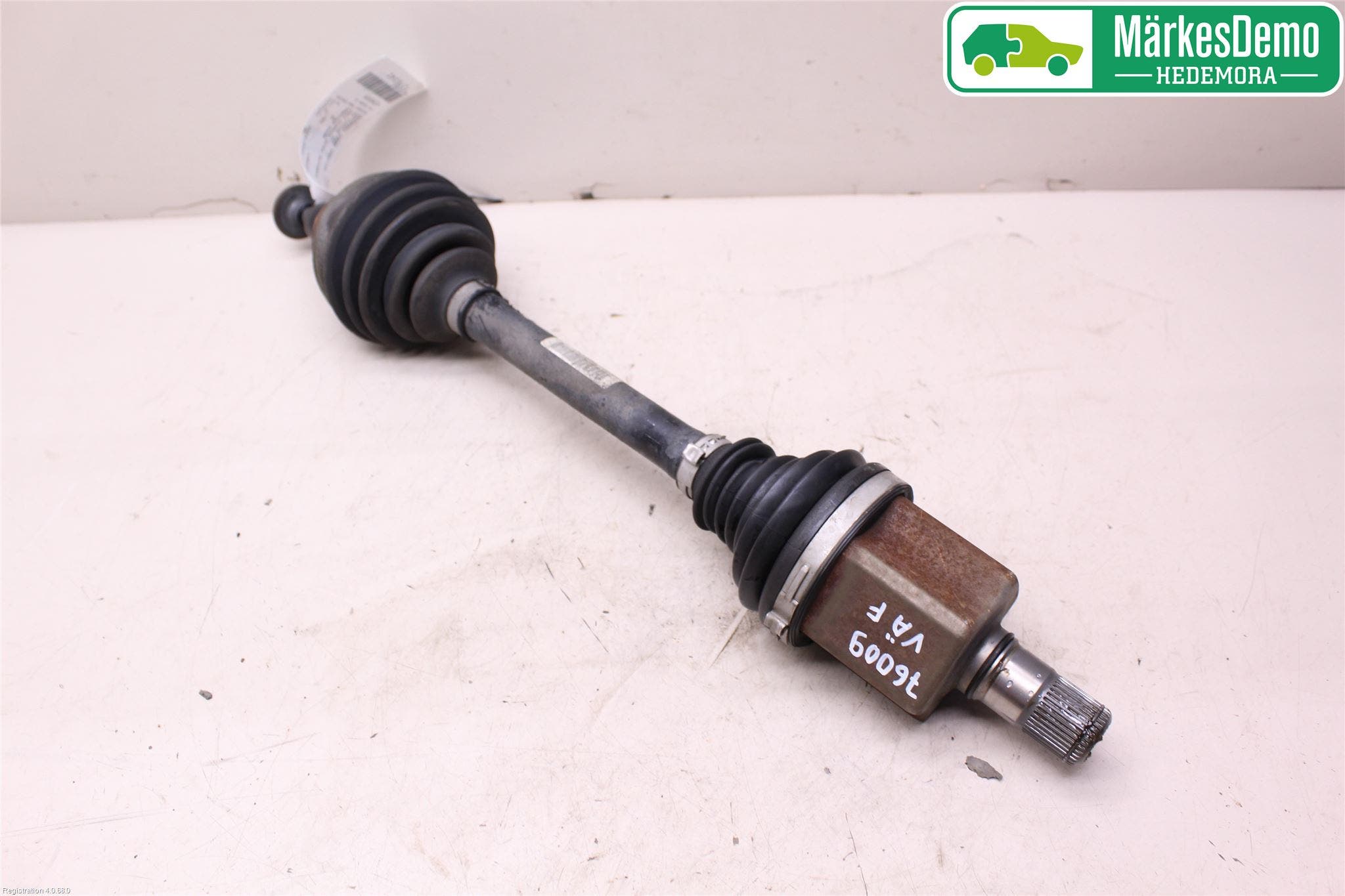 Volkswagen VW TIGUAN 16-24 Drivaksel Foran Kompl Venstre