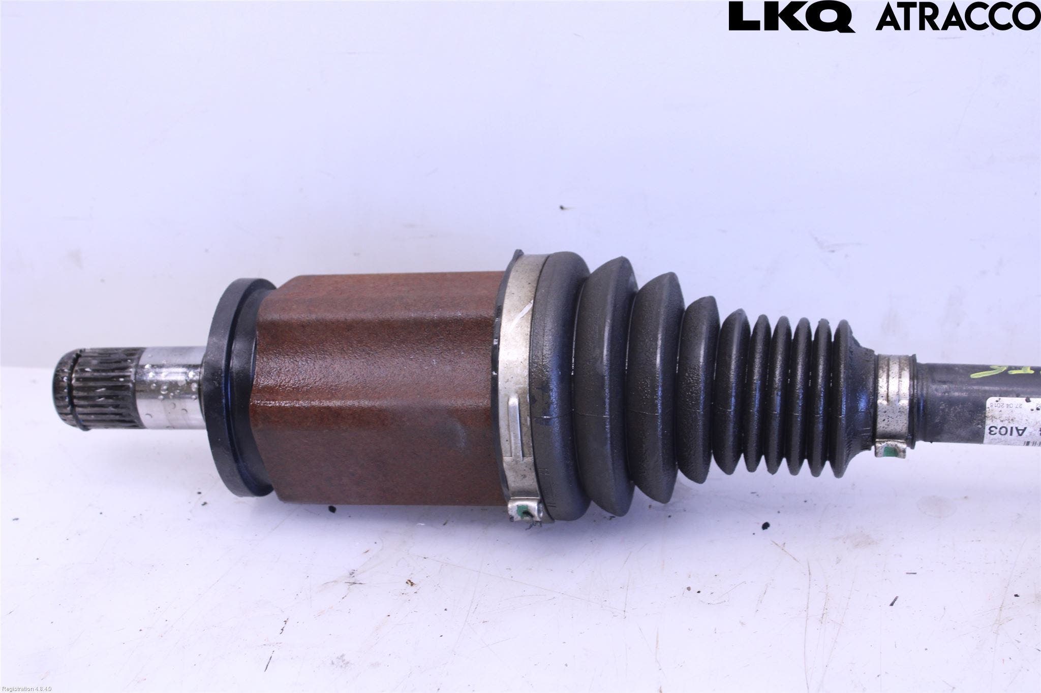 BMW 3 F30/F31/F80 12-19 Drivaksel Foran Kompl Venstre