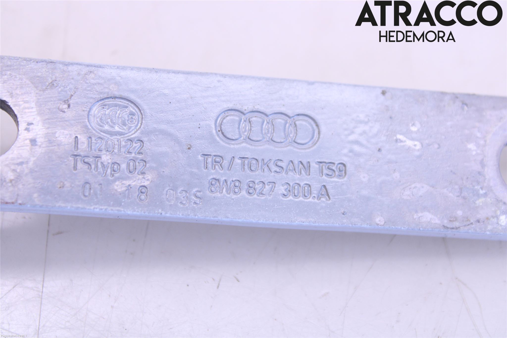 Audi A5 17- Bakluke Hengsel Høyre