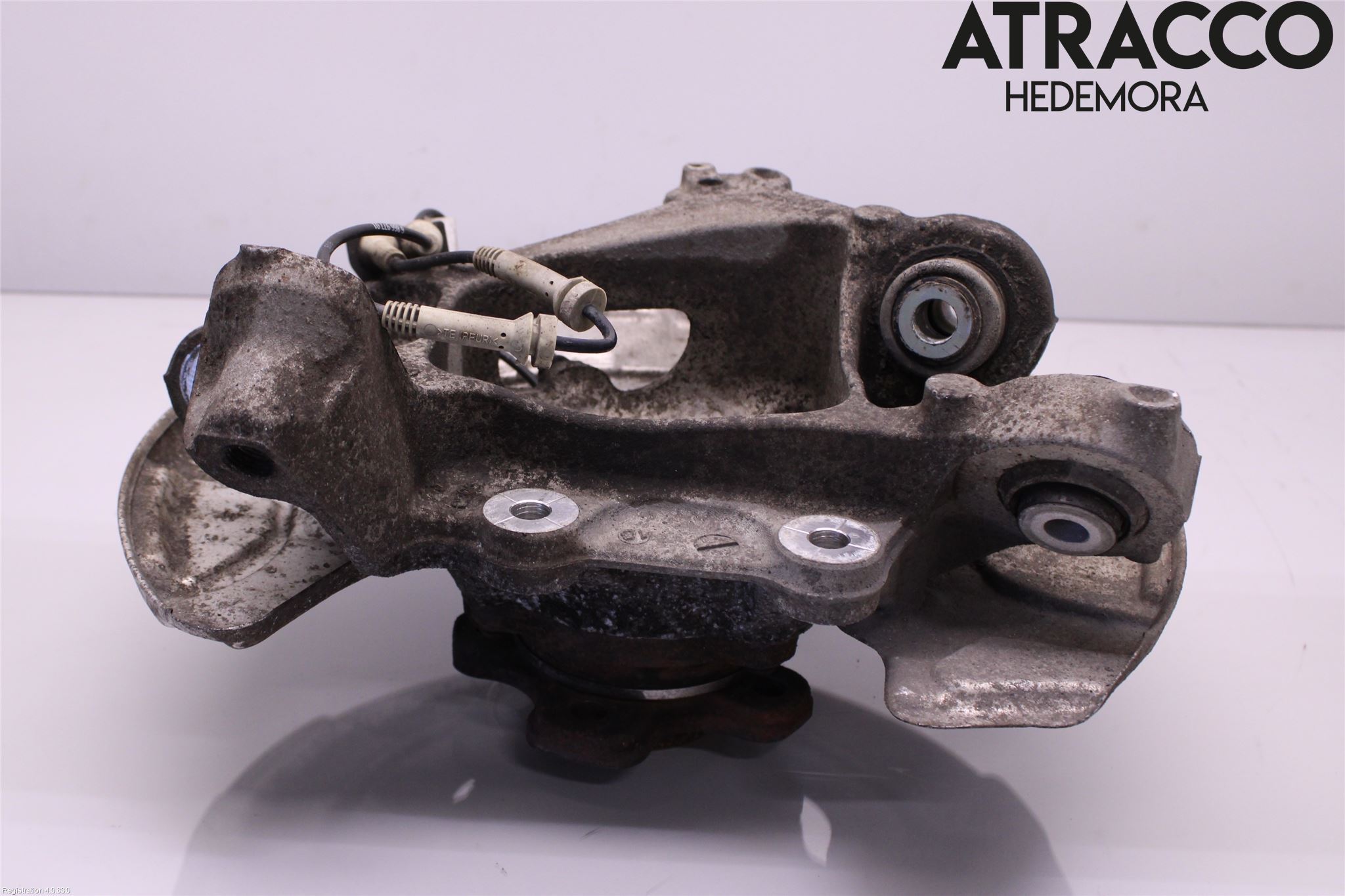 BMW 5 G30/G31/F90 17-23 Spindel Hb