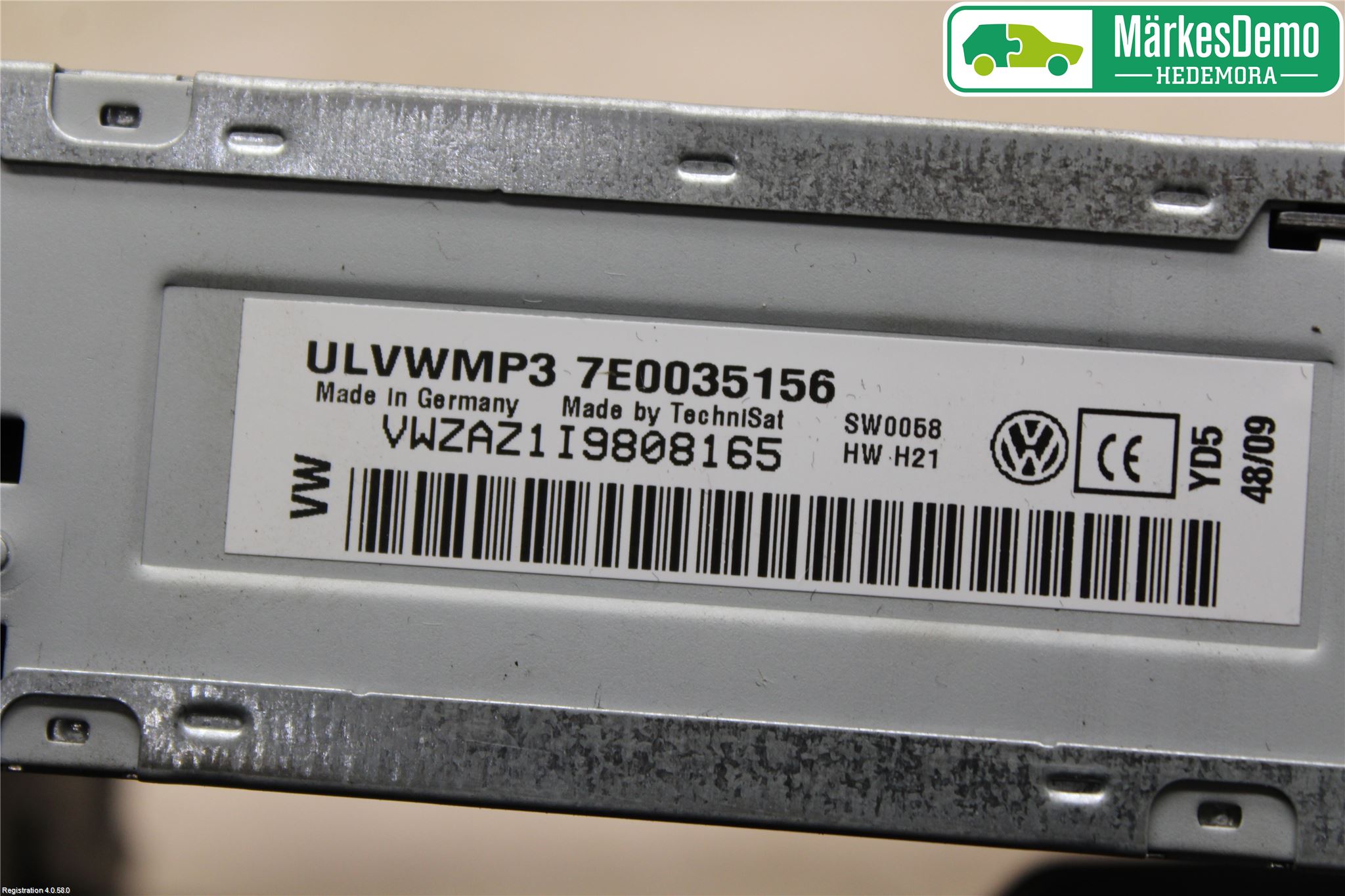 Volkswagen VW TRANSP/CARAVELLE (T5) 04-15 Stereo Radio Med Cd