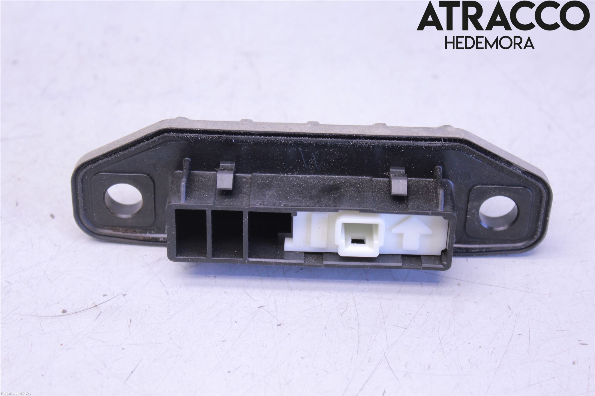 Toyota YARIS XP130 15-20 Bakluke Handtak Ytre