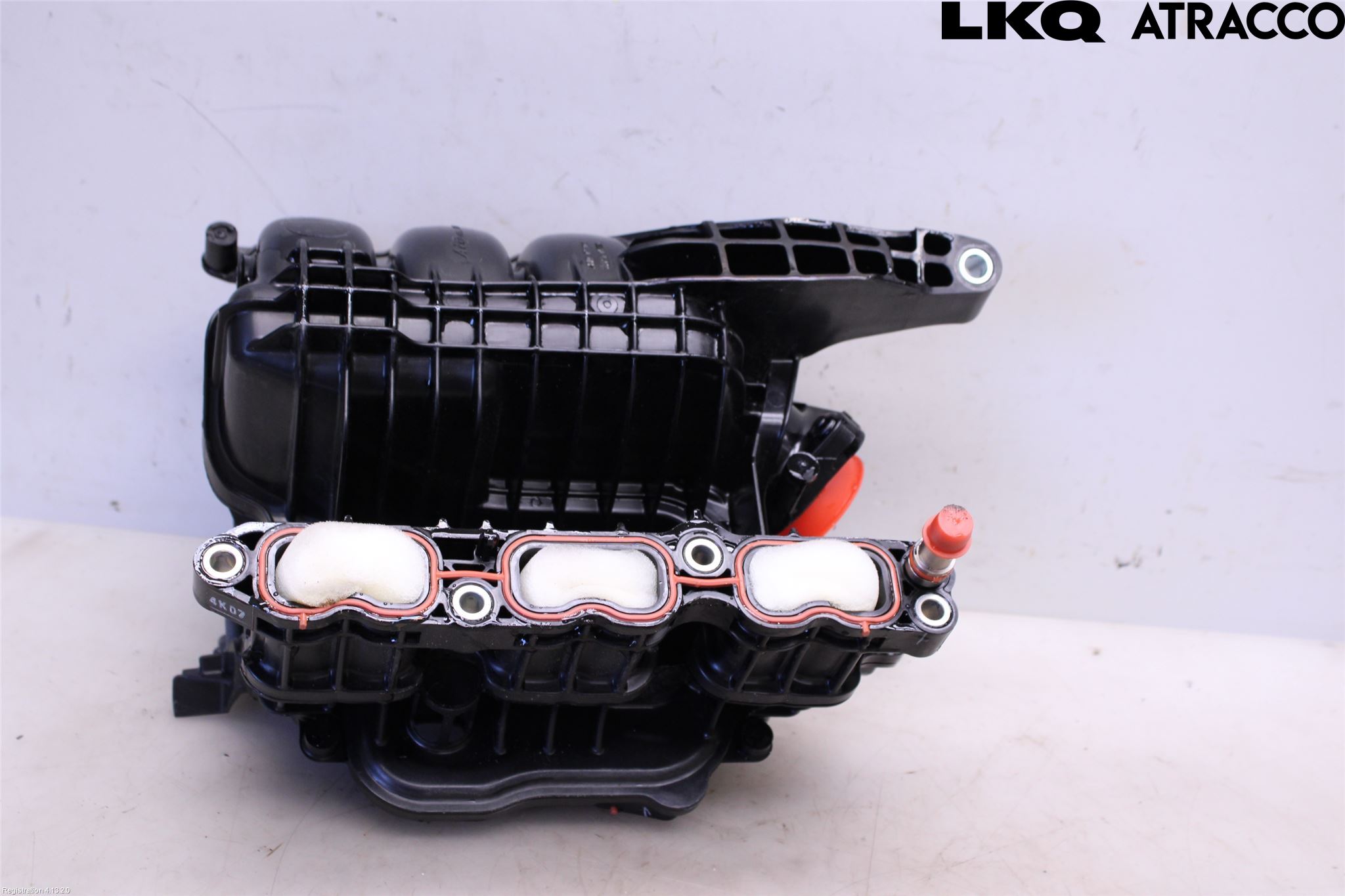 Toyota YARIS XP21 20- Innsugningsmanifold