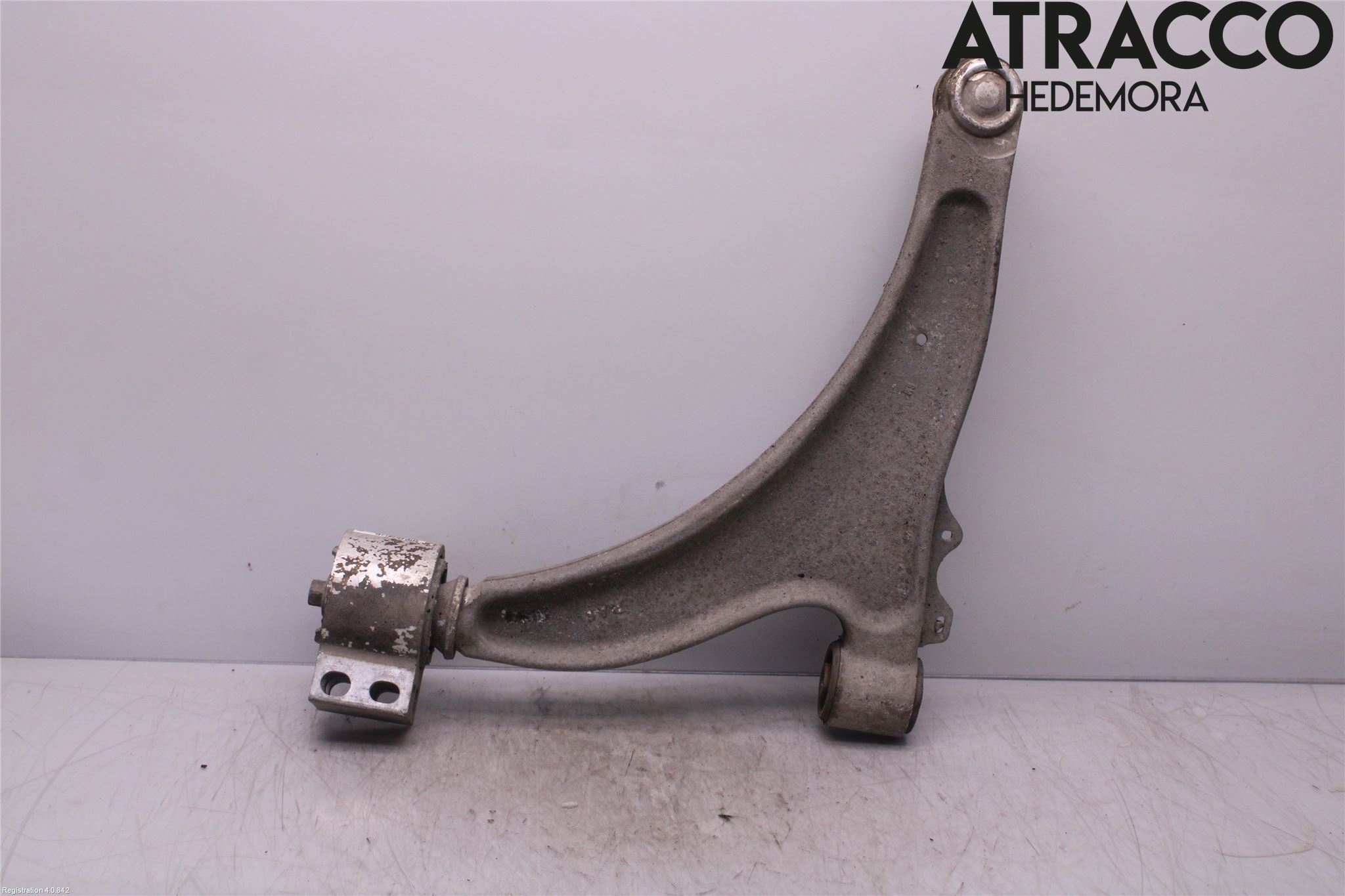 Opel INSIGNIA 09-16 Bærearm Foran Høyre Nedre