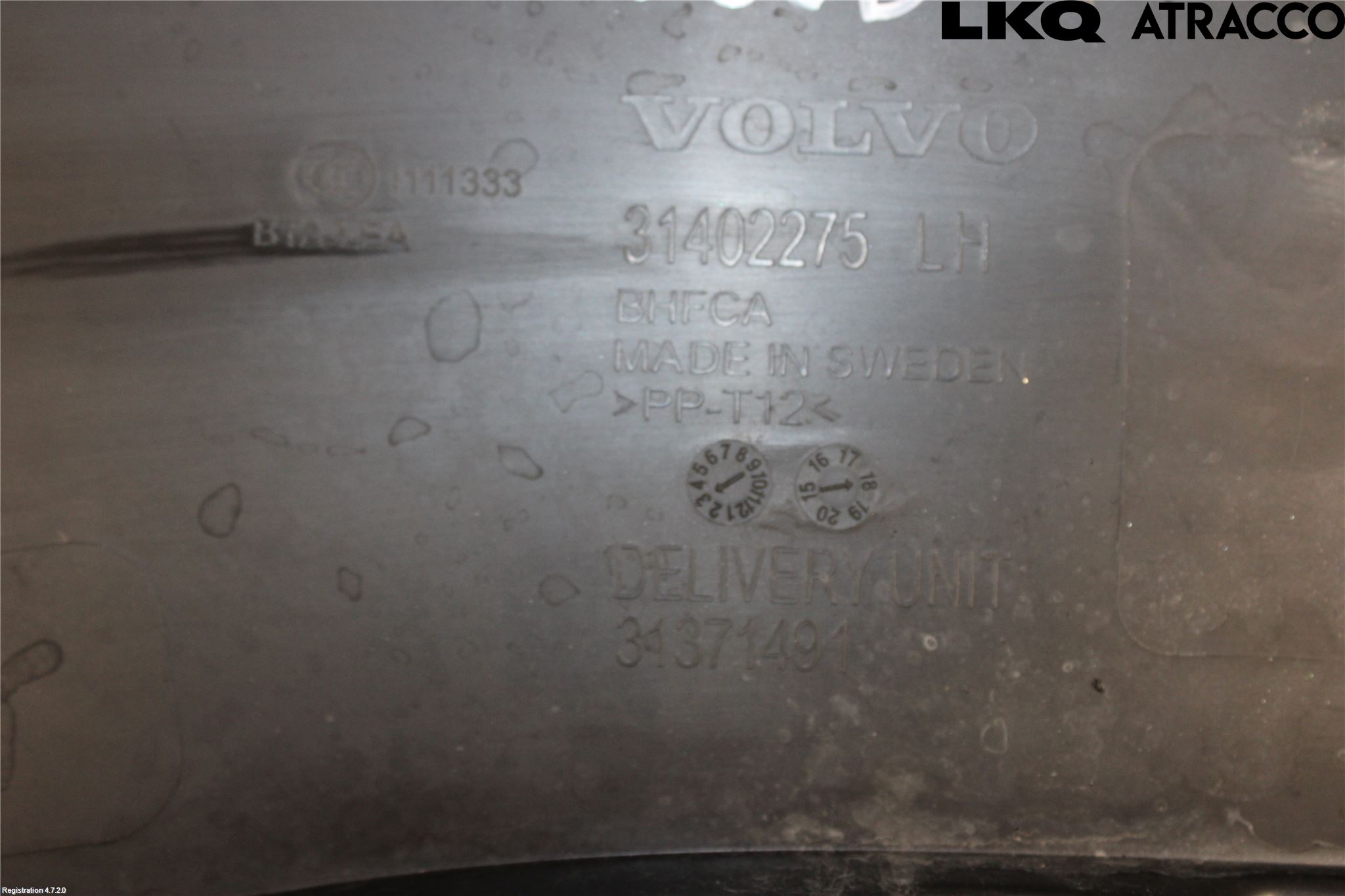 Volvo V90 17->> Visker Deksel-Grill-Under Frr