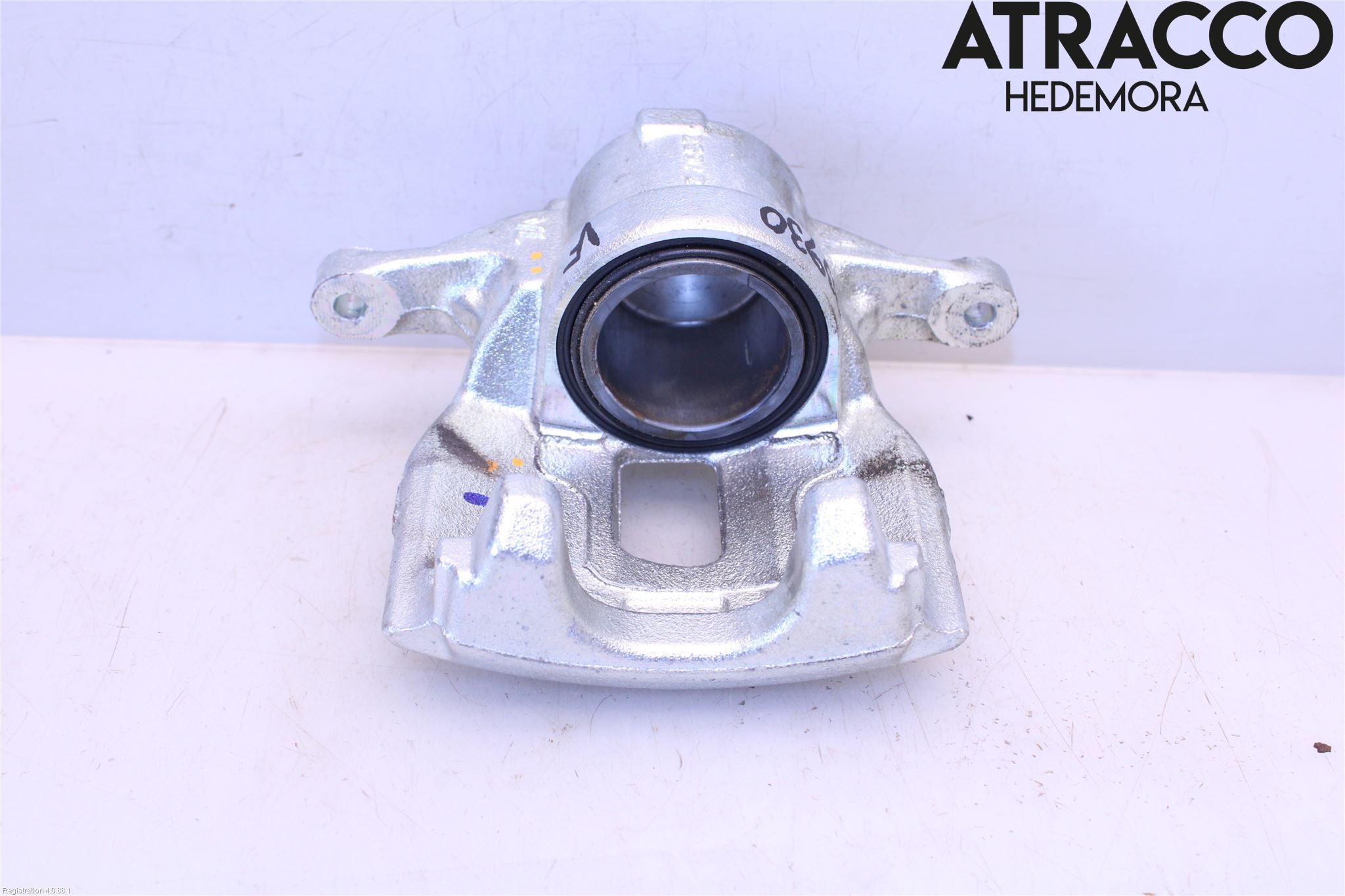 Toyota YARIS CROSS XP21 21- Bremsecaliper Foran Venstre