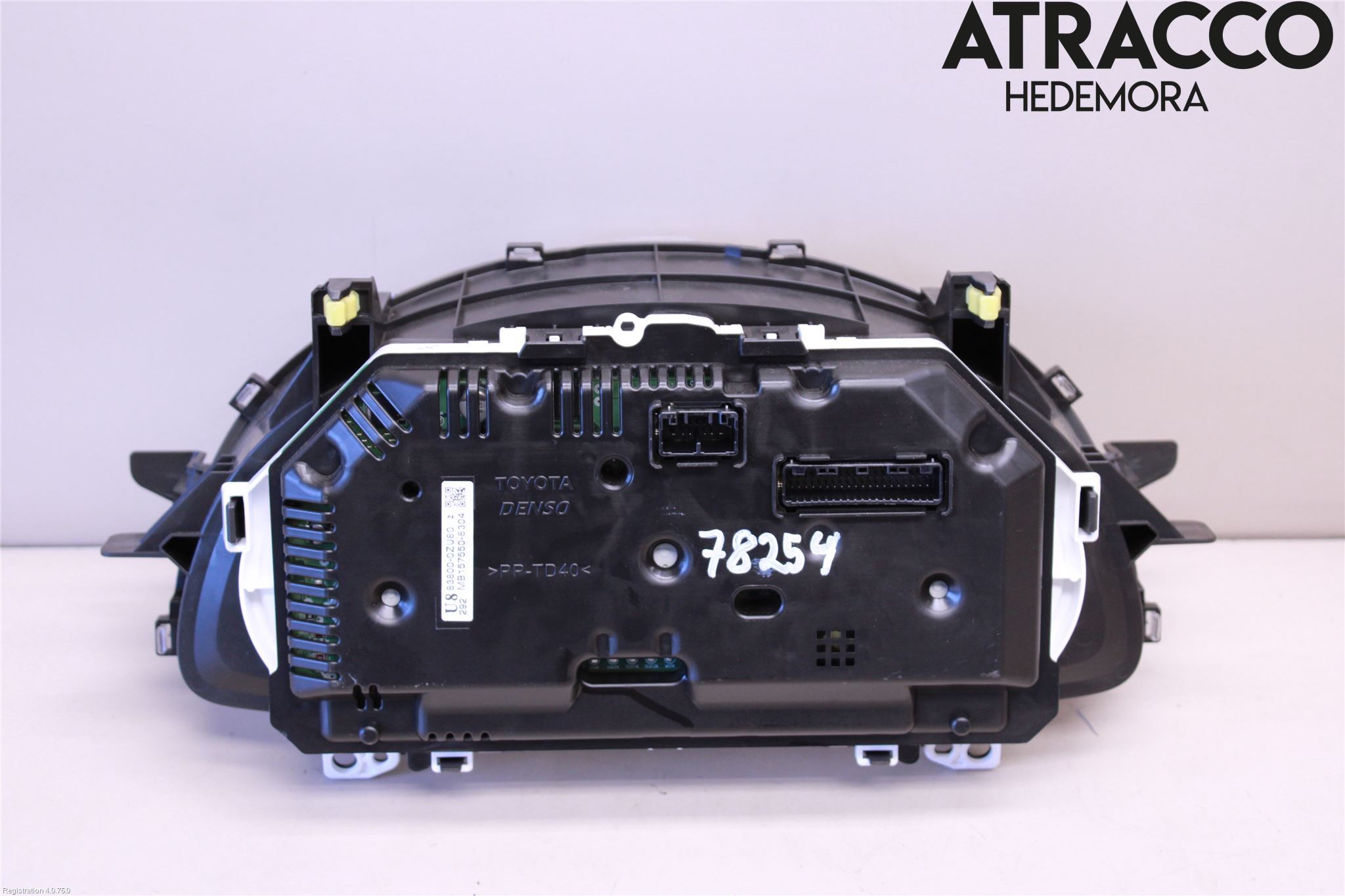 Toyota AURIS 13-19 Instr Kombinert