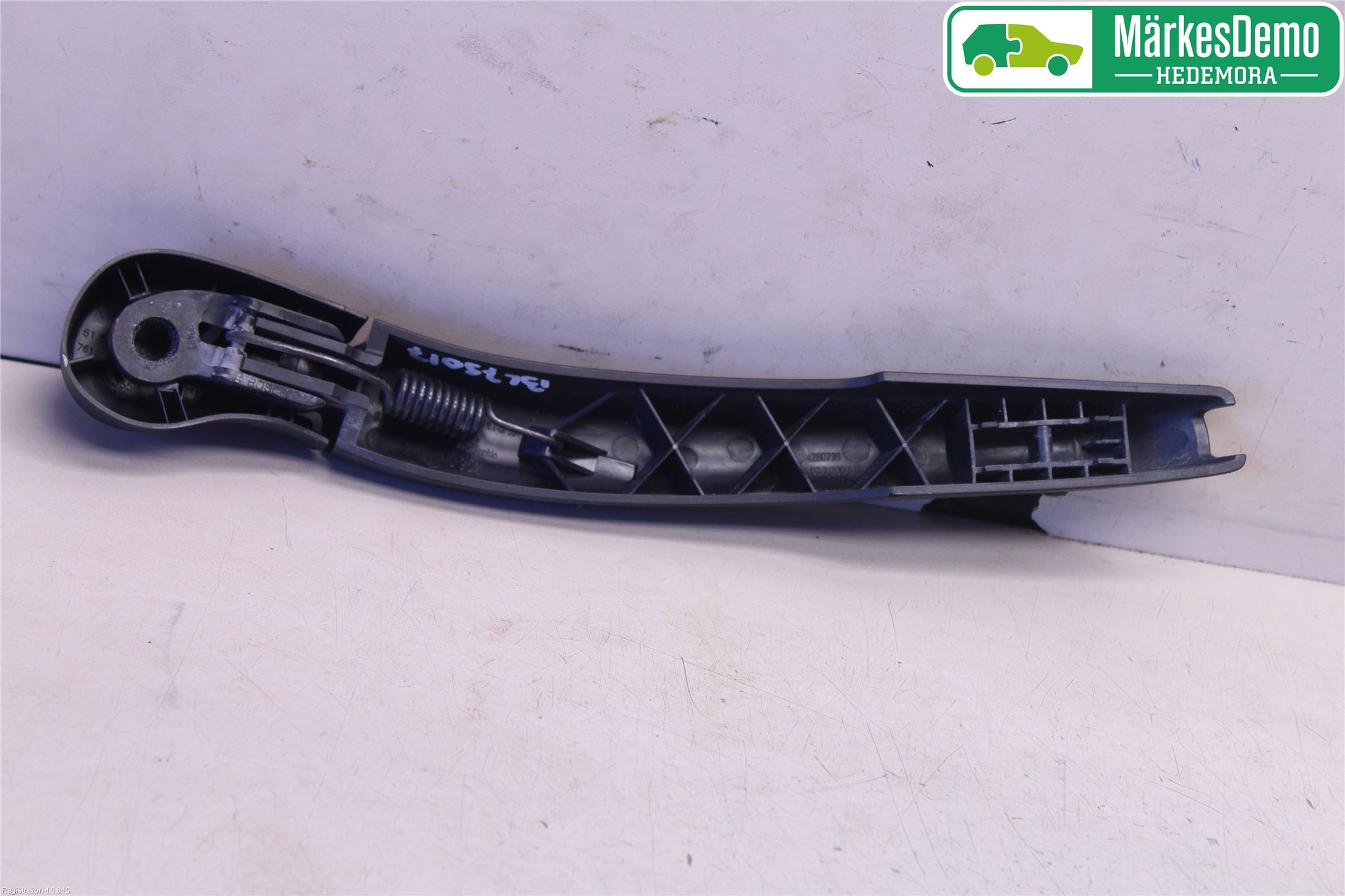 BMW 3 F30/F31/F80 12-19 Viskerarm Bakrute