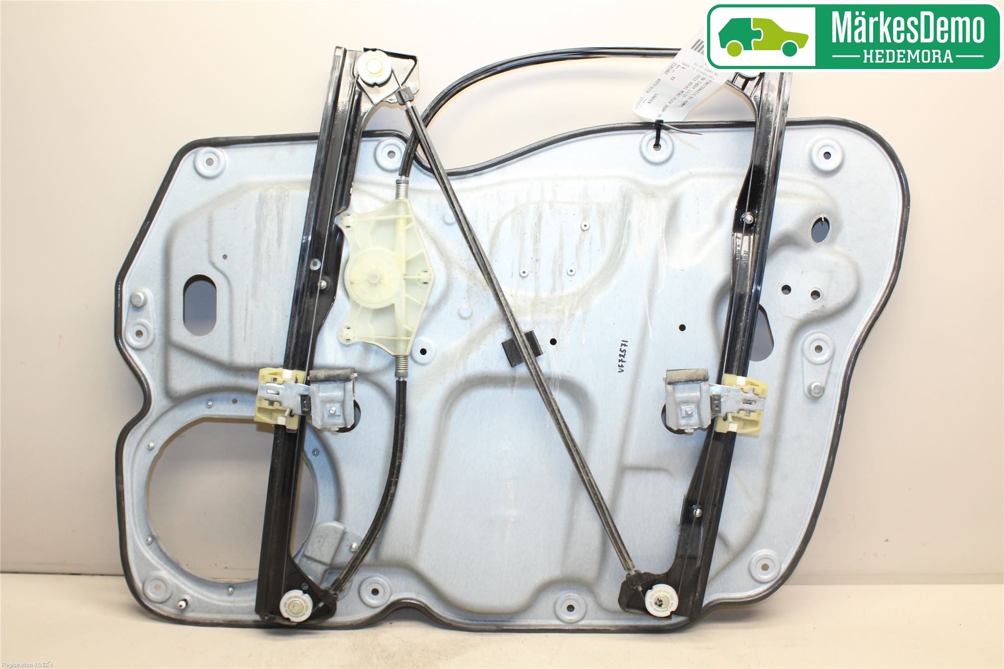 Volkswagen VW CADDY 11-15 Vindusheis El Komp