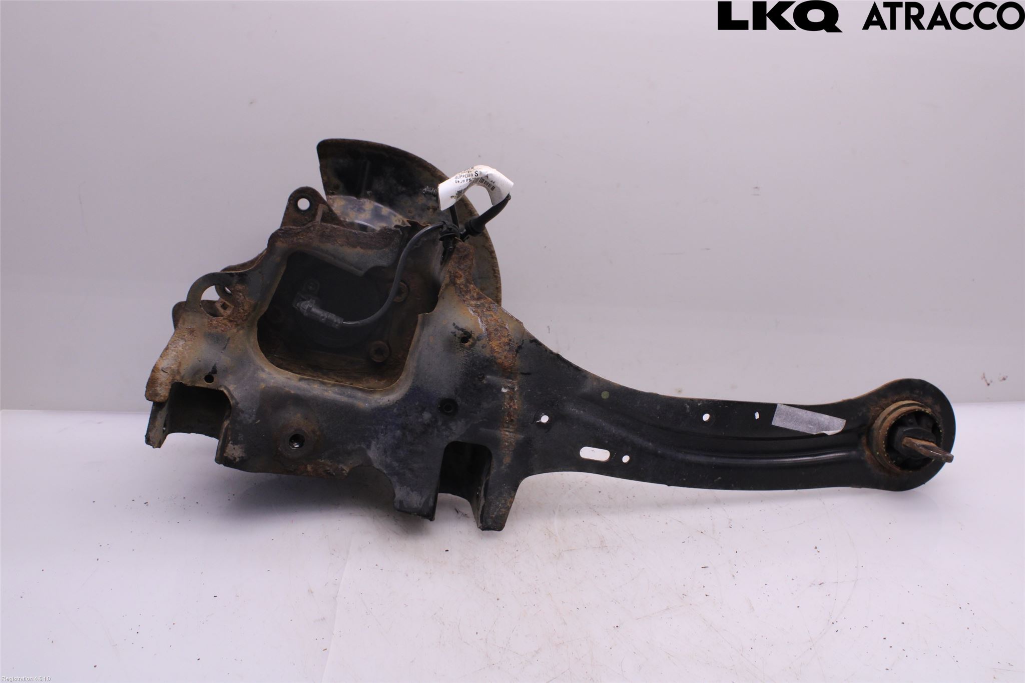 Volvo V40 12-19 Spindel Vb