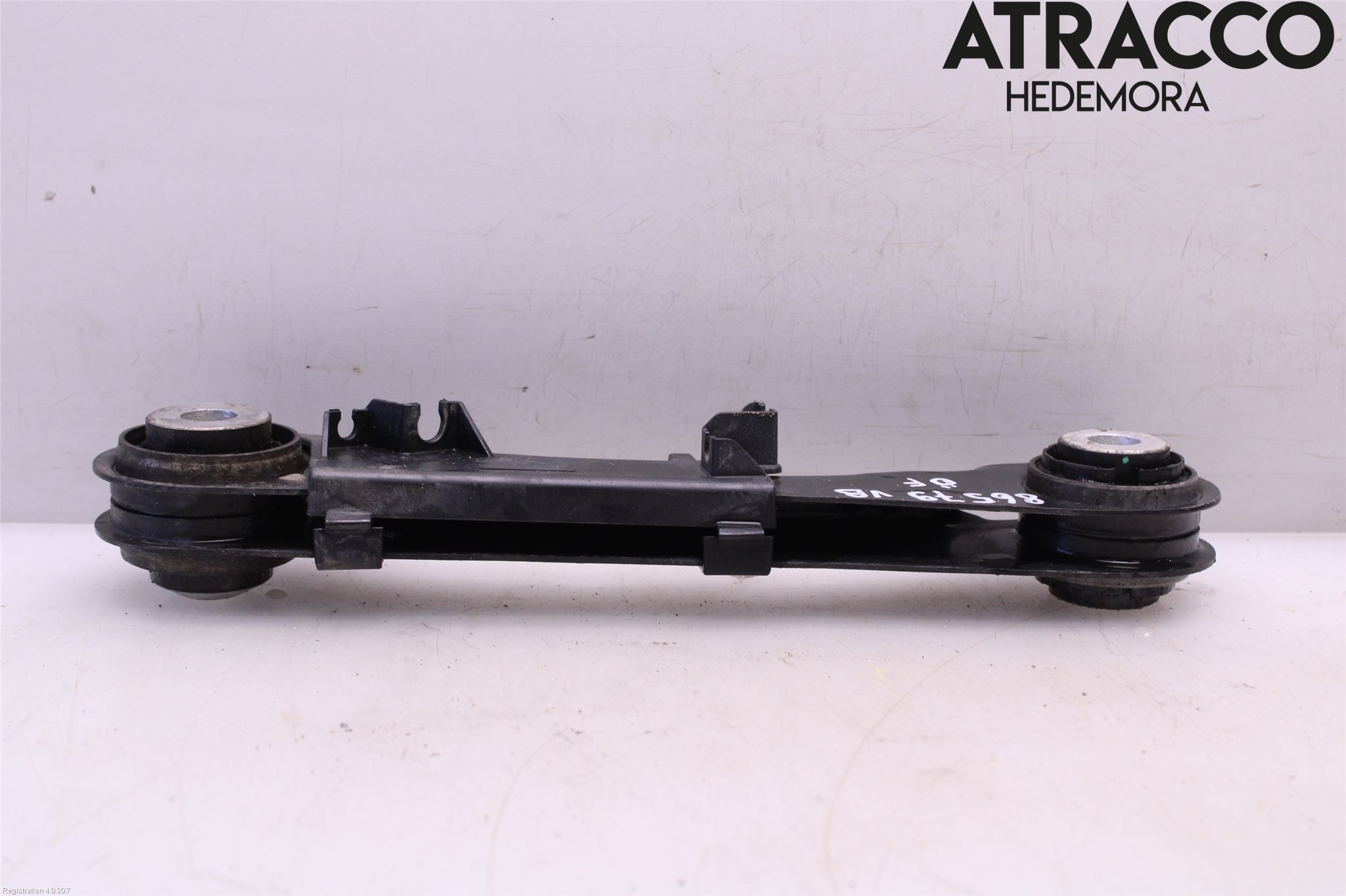 BMW 5 G30/G31/F90 17-23 Bærearm Bak Venstre Øvre