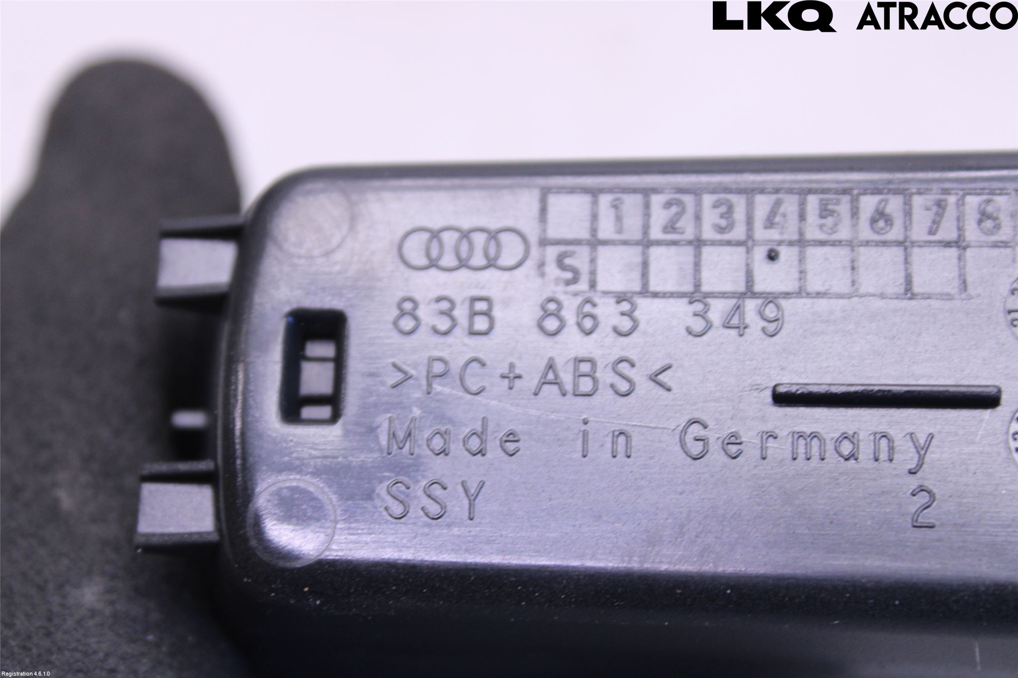 Audi Q3 F3 19- Bryter Parkeringsbrems