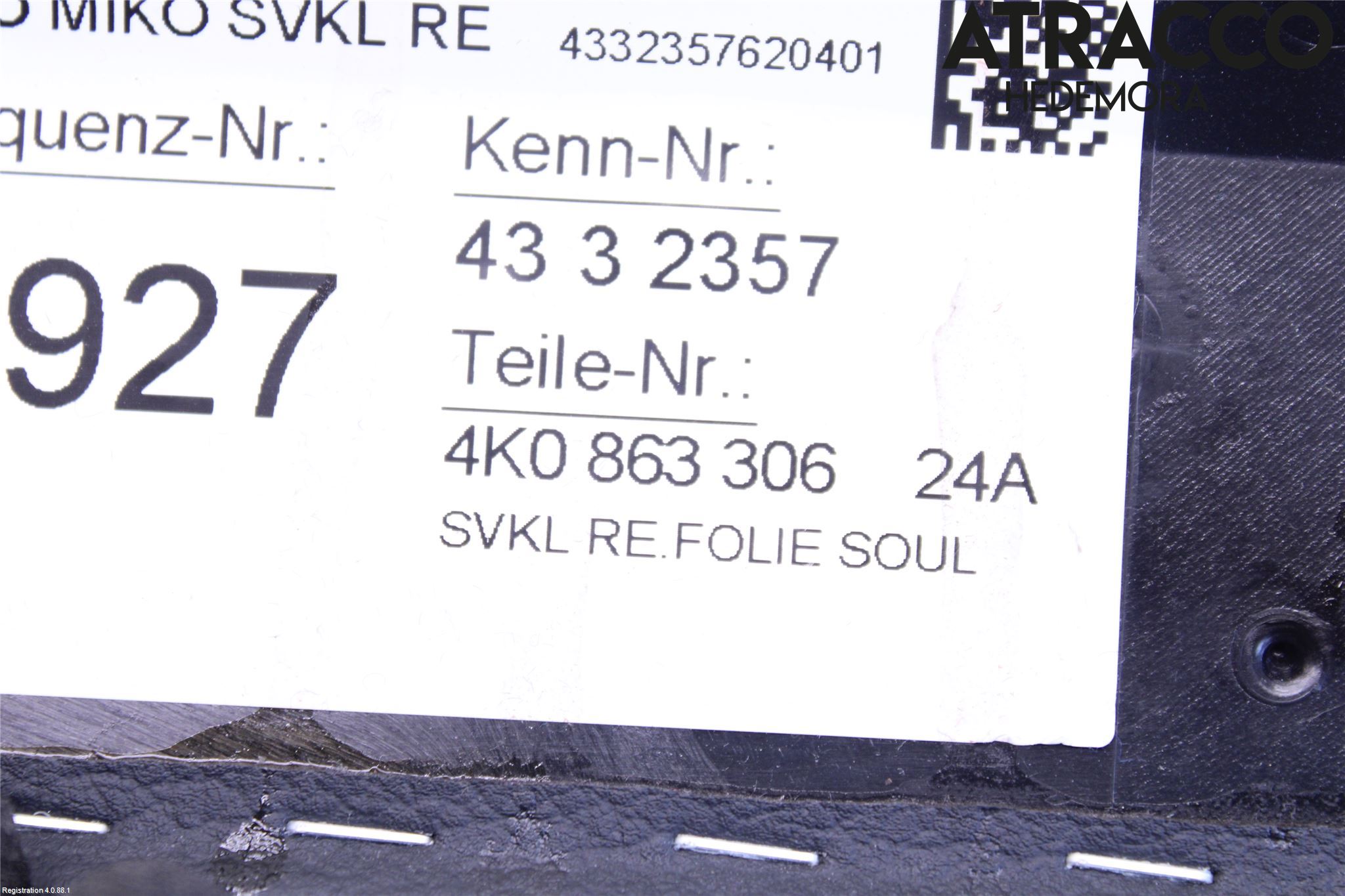 Audi A6 F2/C8 19- Innr Konsoll-Lomme