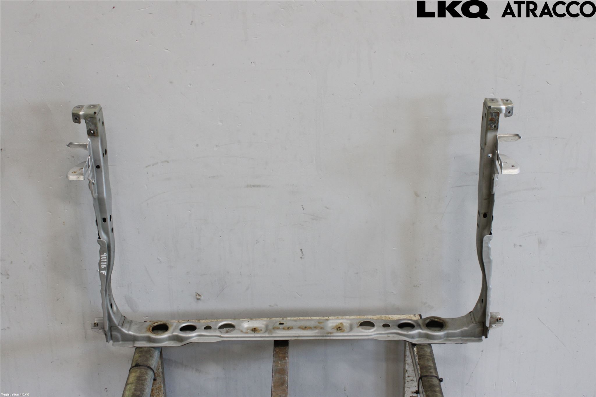 Toyota AURIS 10-12 Radiator Feste - Ramme - Bjelk