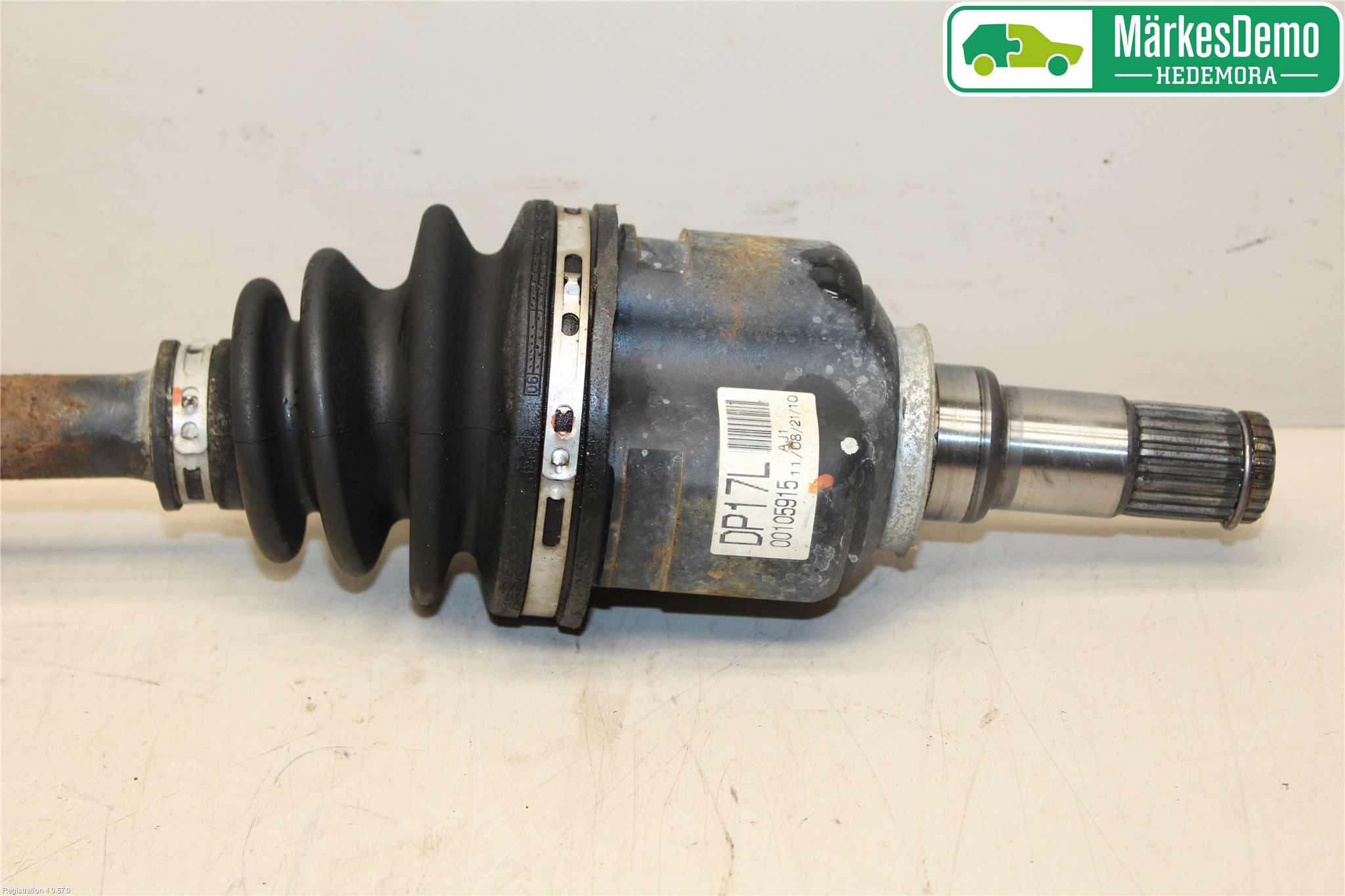 Toyota VERSO-S 11-16 Drivaksel Foran Kompl Venstre