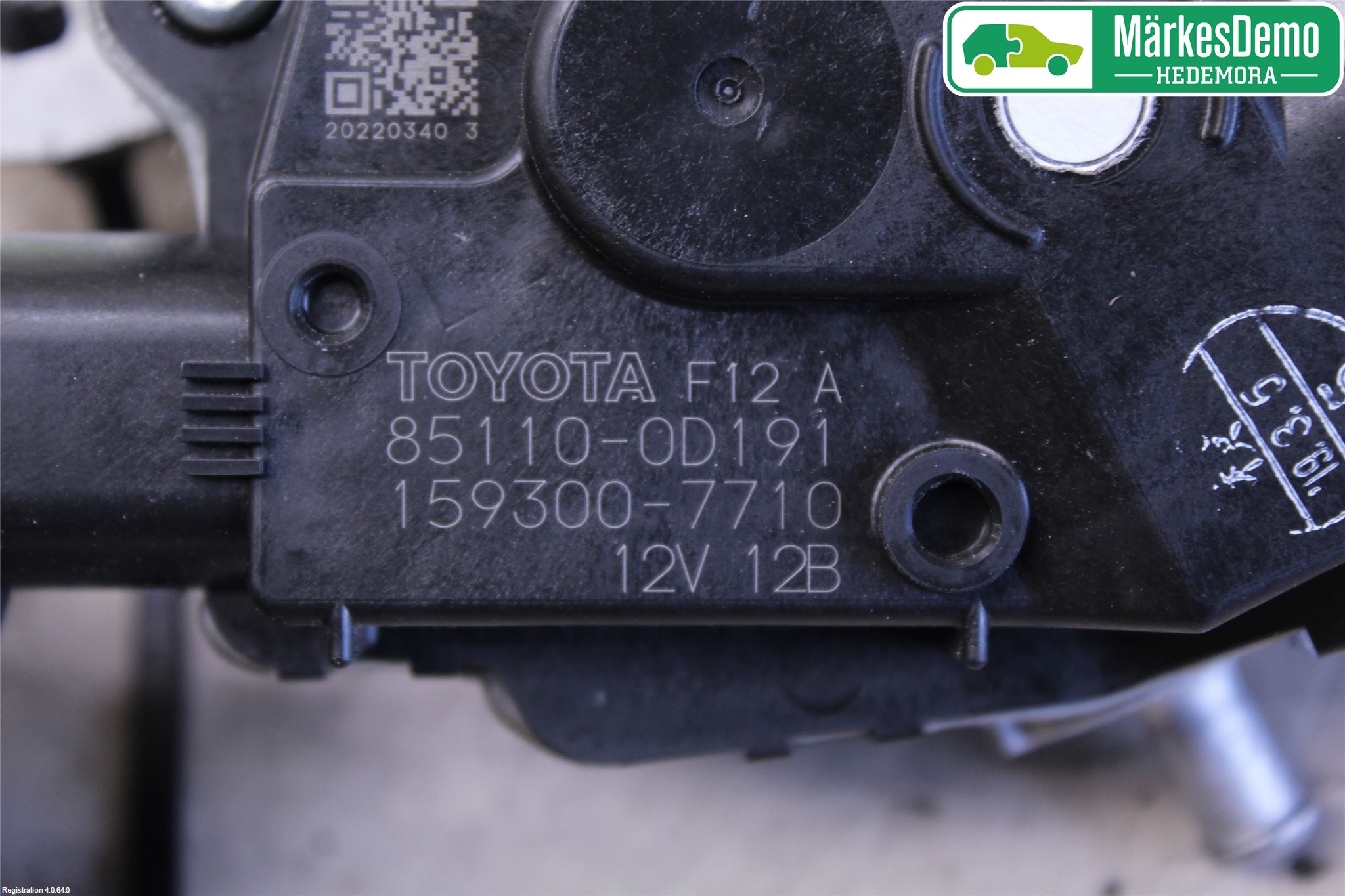 Toyota YARIS XP130 15-20 Viskermotor Frontrute