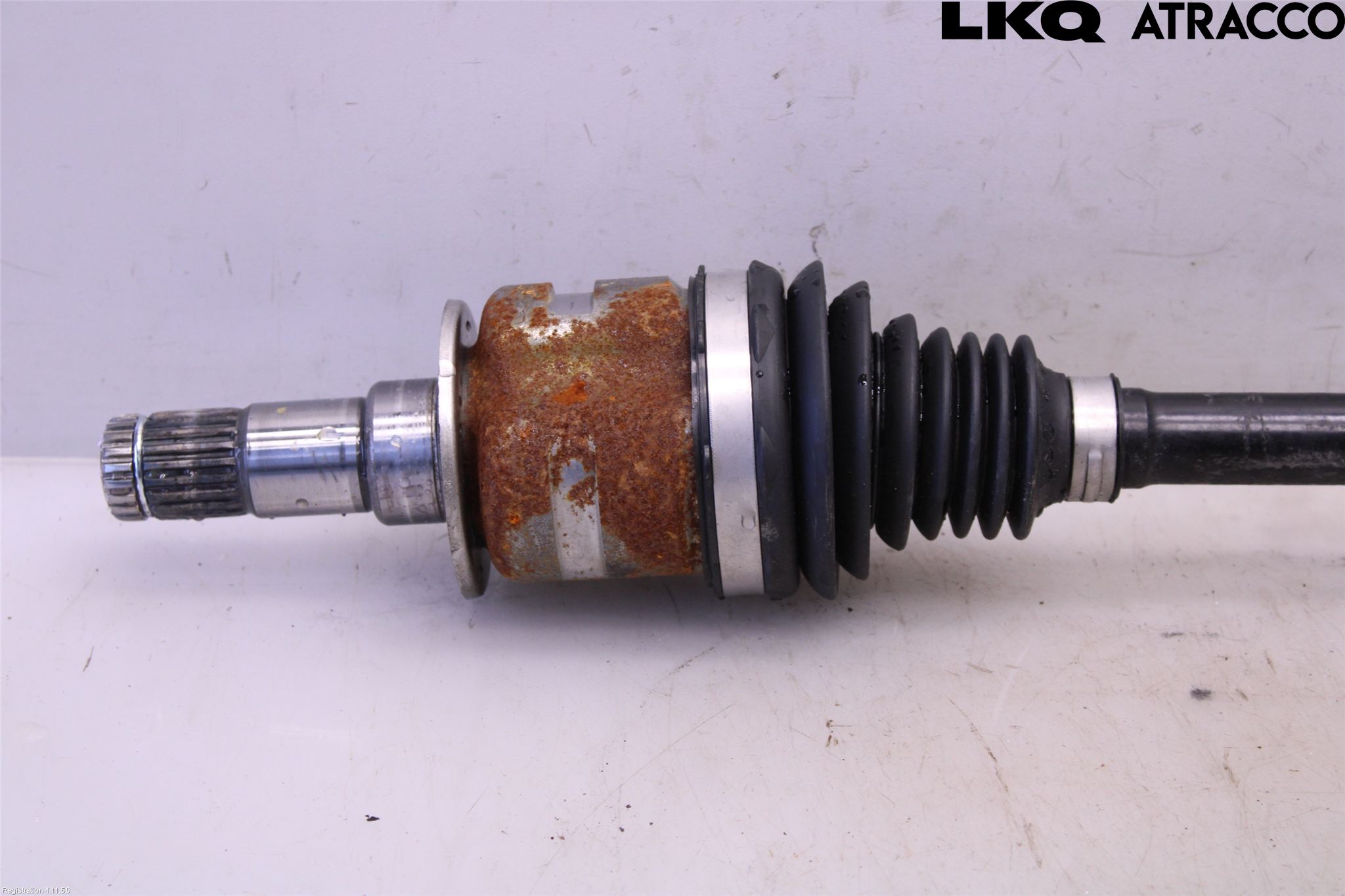 Toyota YARIS XP21 20- Drivaksel Foran Kompl Venstre