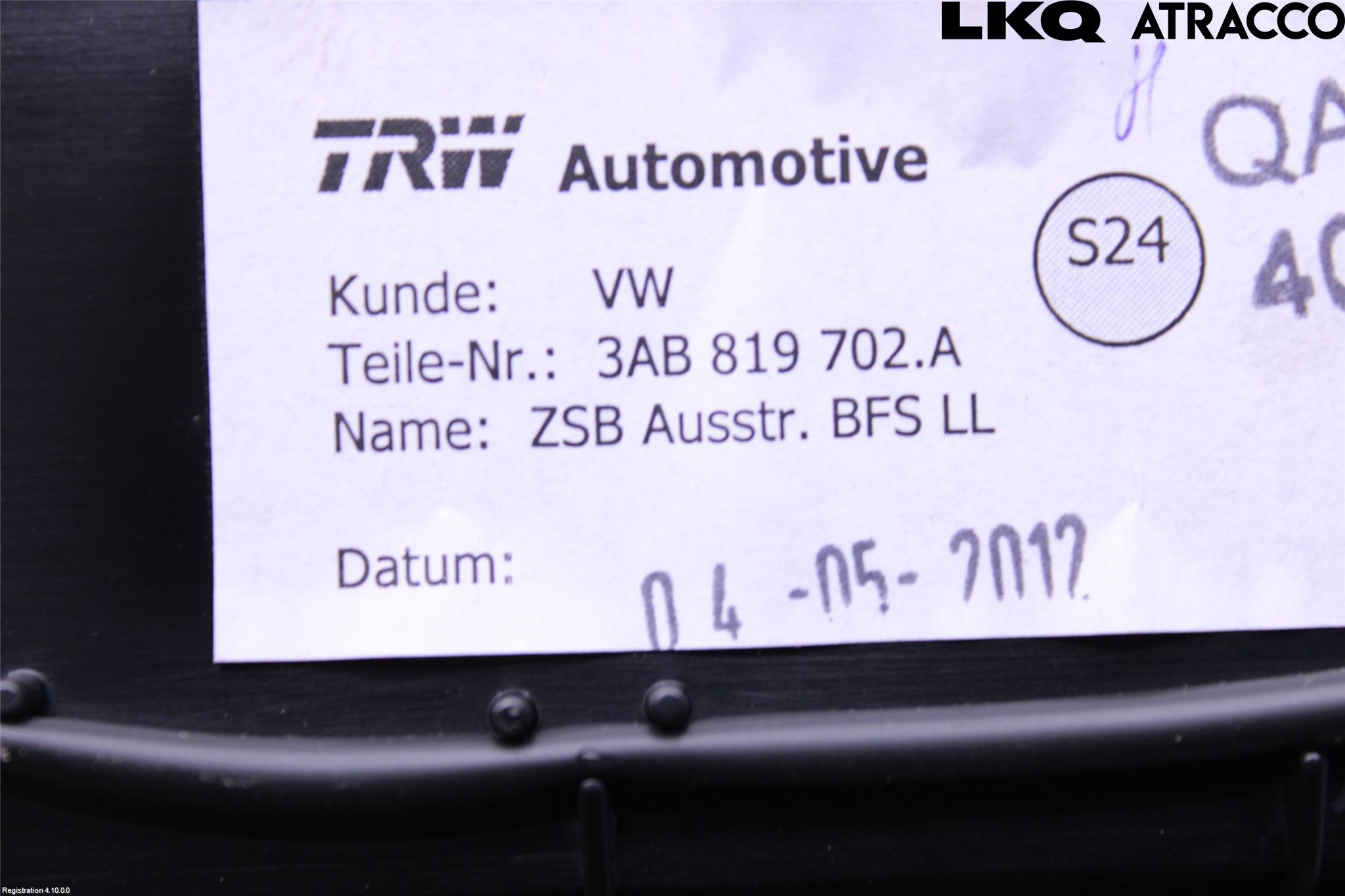 Volkswagen VW PASSAT 11-14 Dashbord Kanal - Dyse