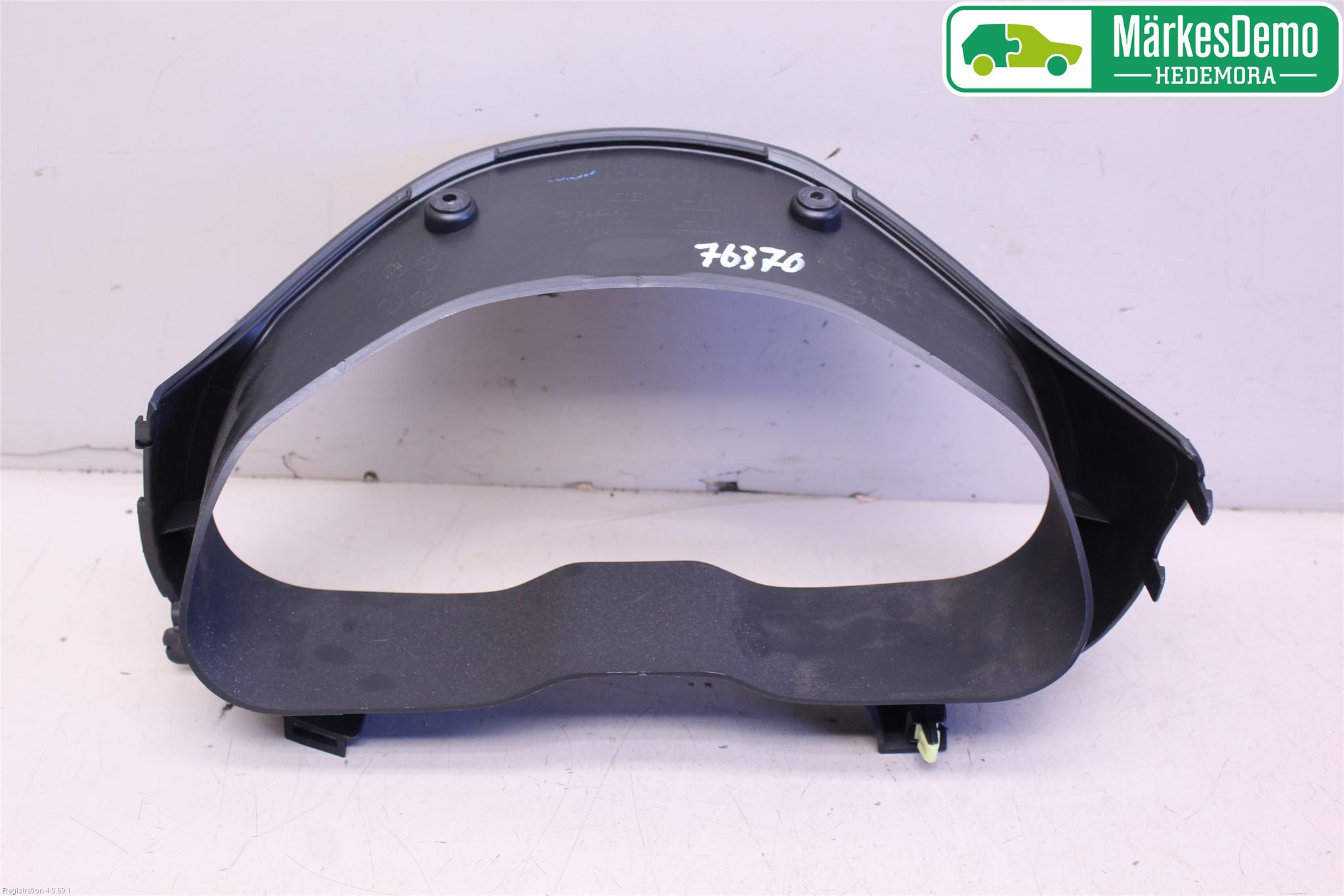 Subaru OUTBACK 10-15 Instrument Ramme