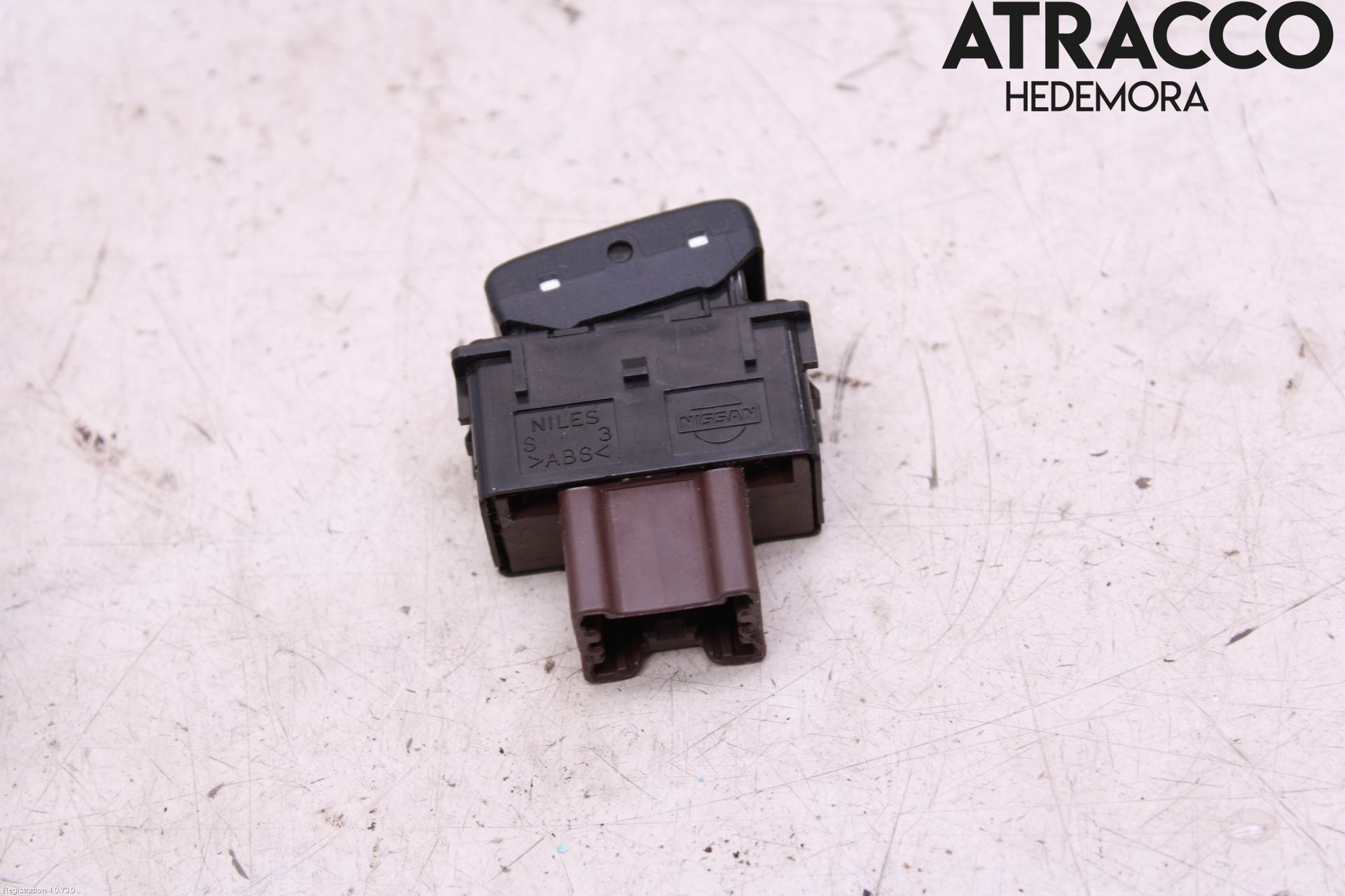 Nissan NAVARA 05-16 Bryter Varmesete