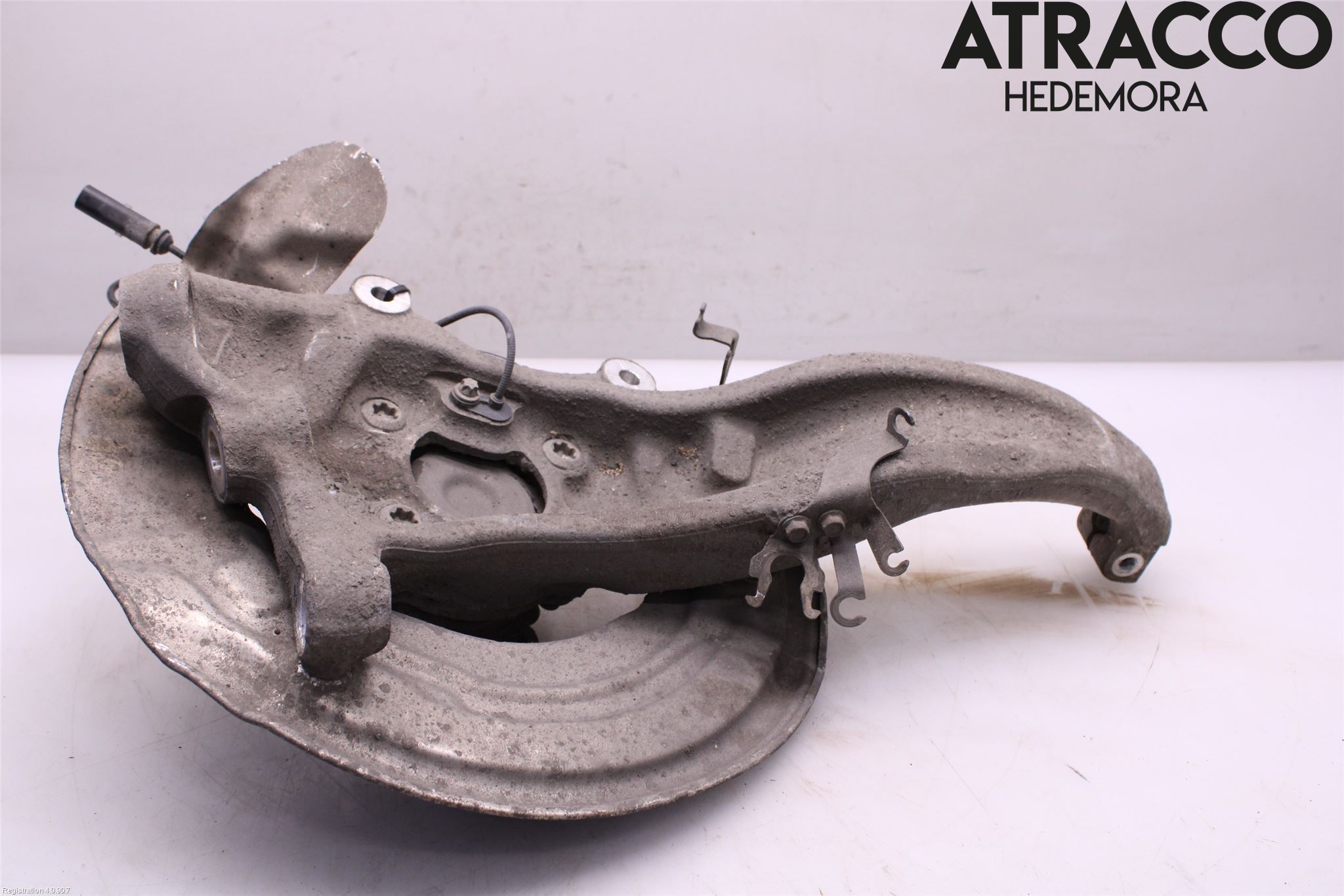 BMW 5 G30/G31/F90 17-23 Spindel Vf