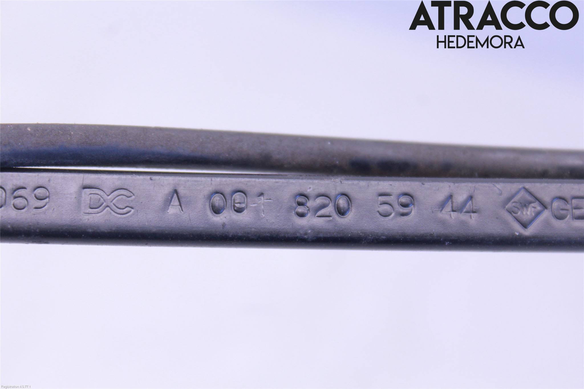 Volkswagen VW CRAFTER 06-16 Viskerarm-Armer Frontrute