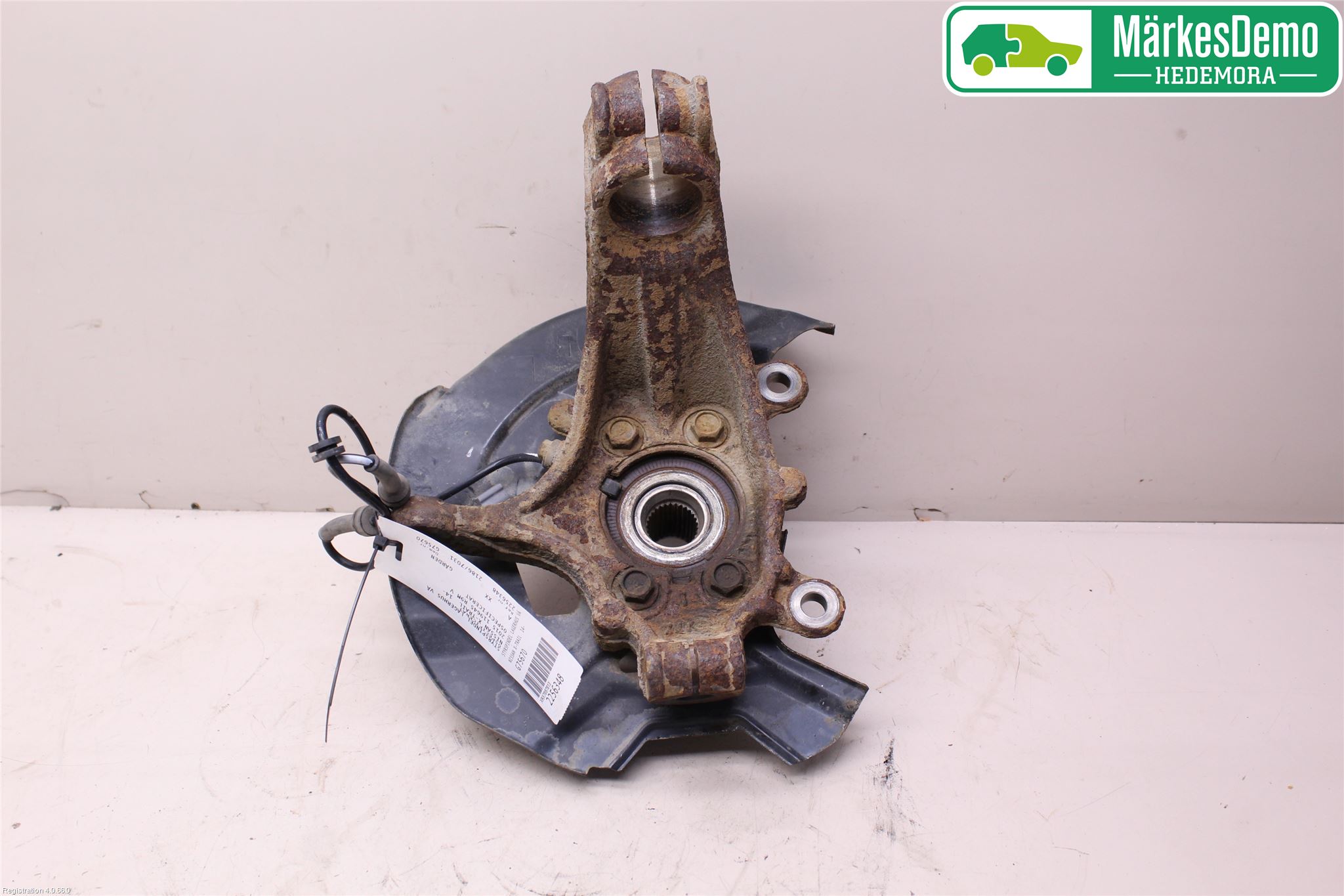 Nissan X-TRAIL 14-21 Spindel Vf